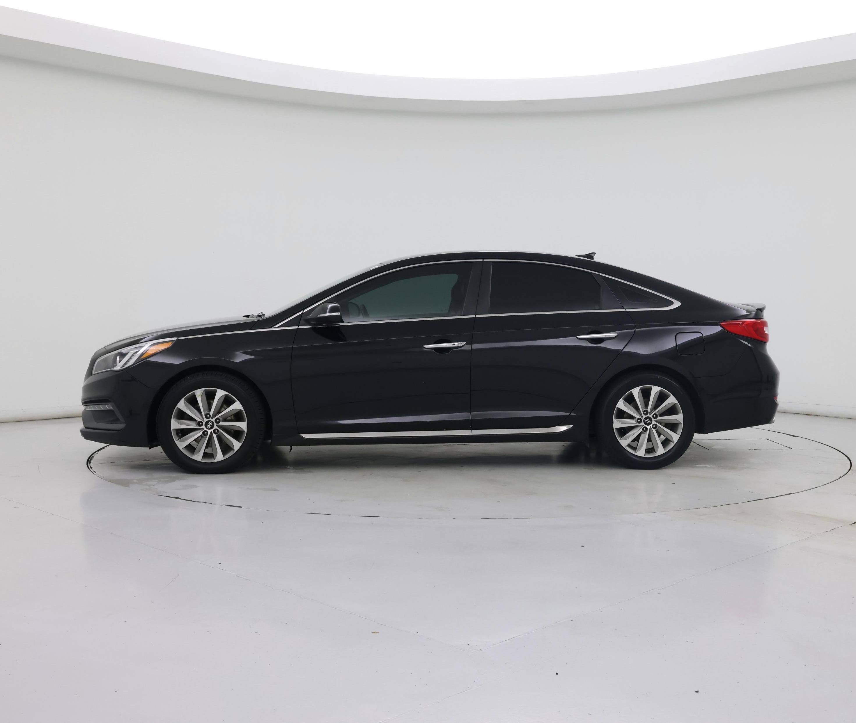 Thumbnail: 2015 Hyundai Sonata - 3