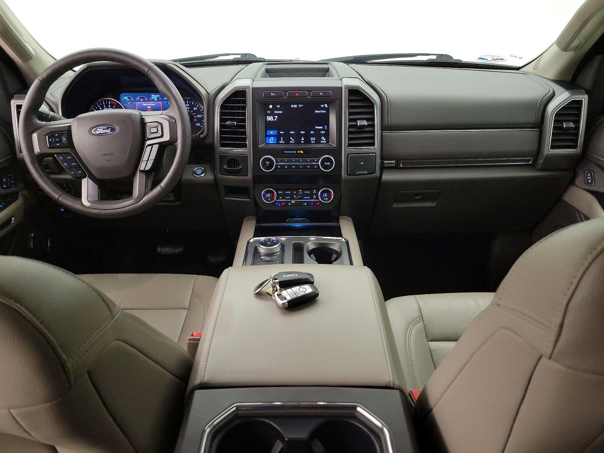 Thumbnail: 2019 Ford Expedition - 9