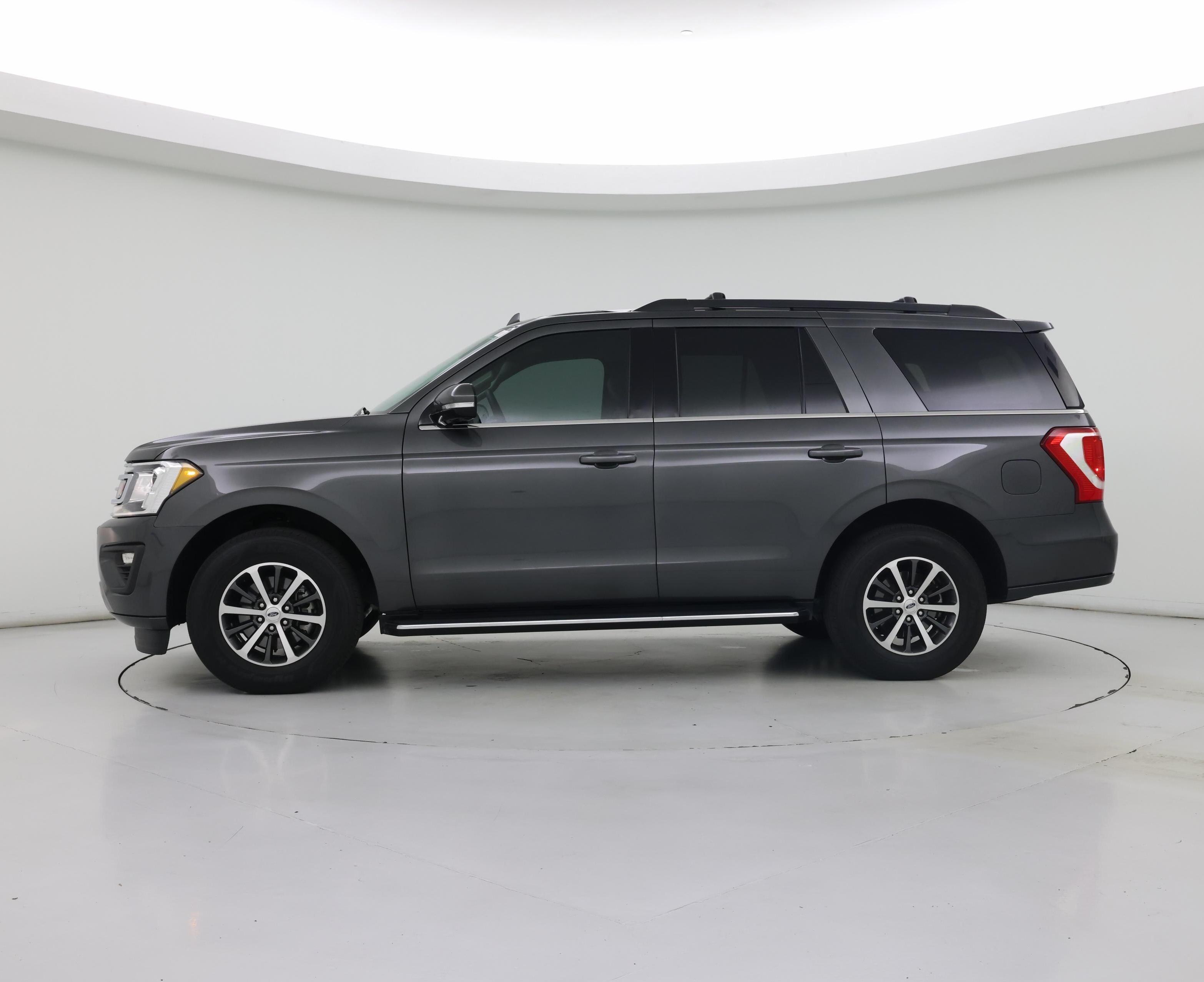 Thumbnail: 2019 Ford Expedition - 3