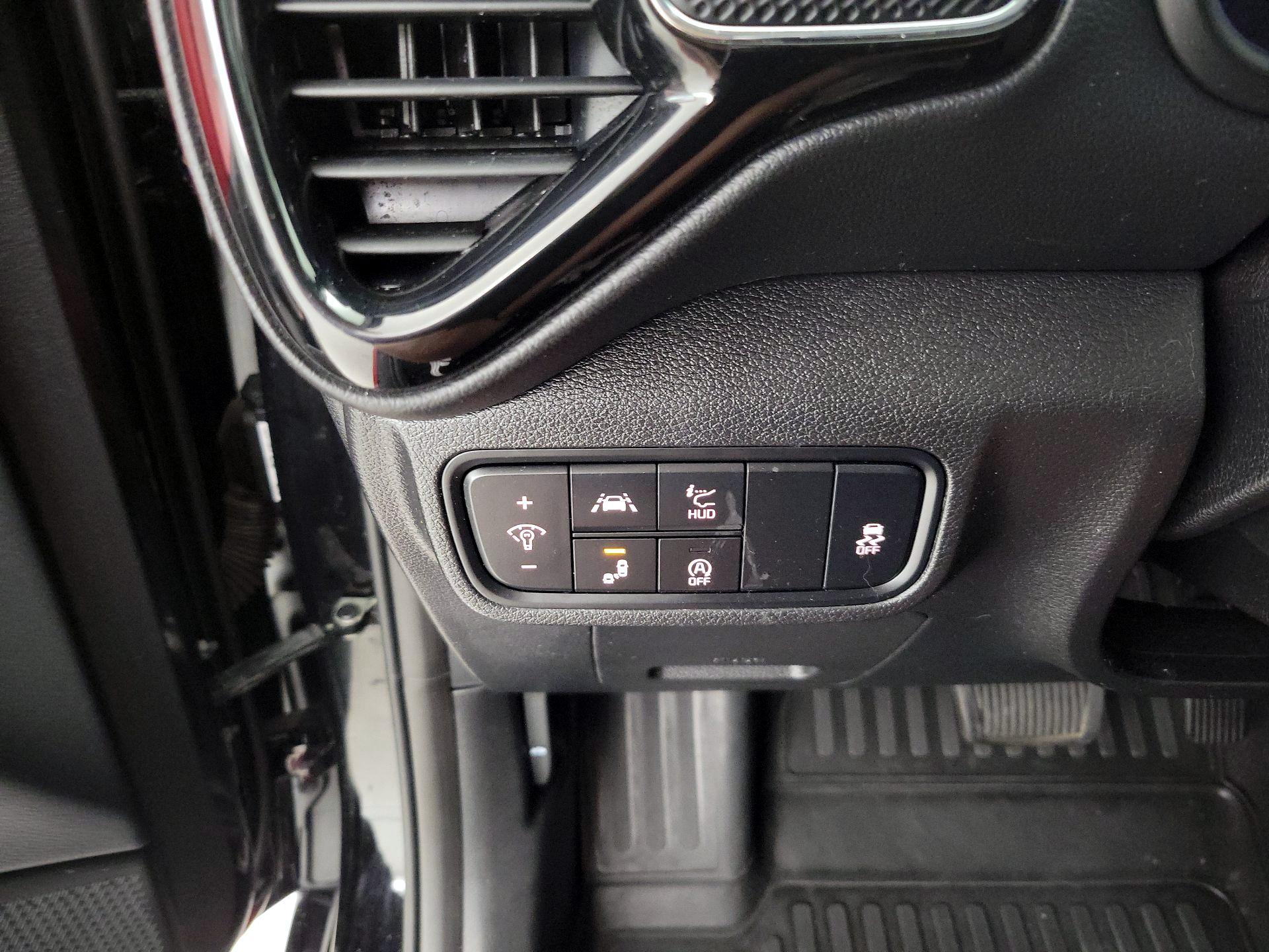 Thumbnail: 2020 Kia Soul - 13