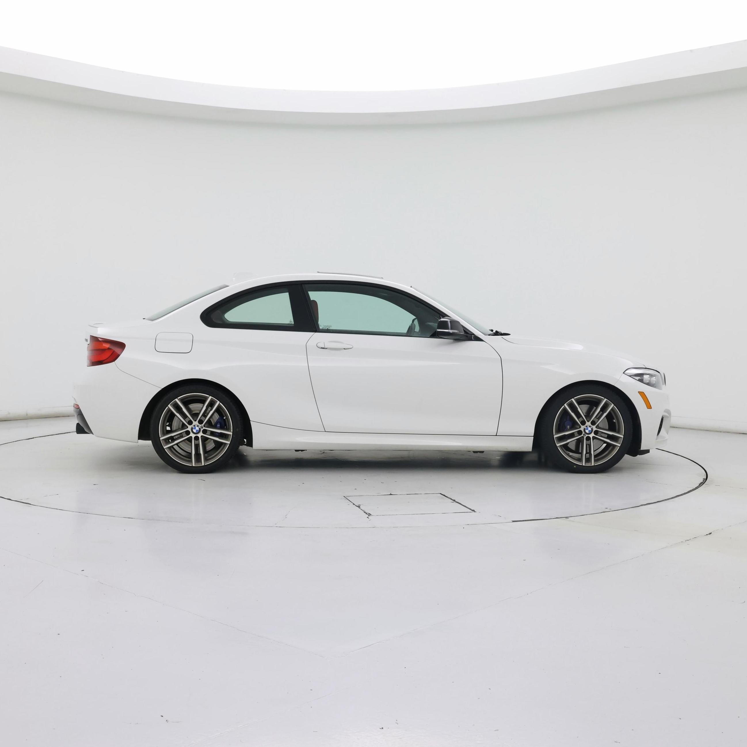 Thumbnail: 2020 BMW 2 Series - 7