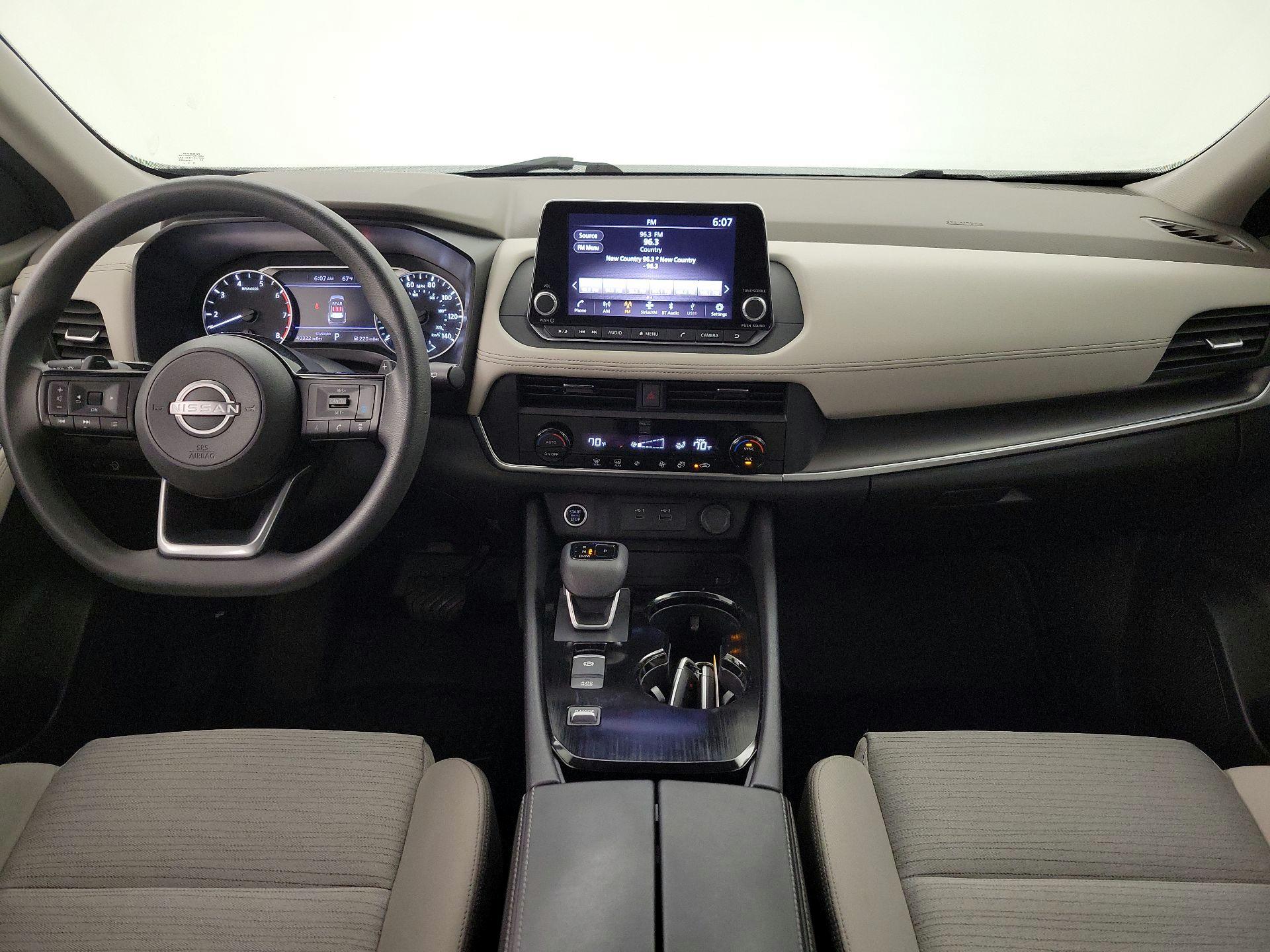 Thumbnail: 2023 Nissan Rogue - 9