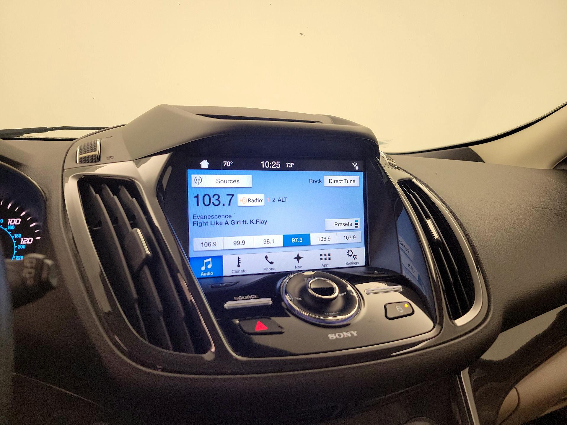 Thumbnail: 2016 Ford Escape - 16