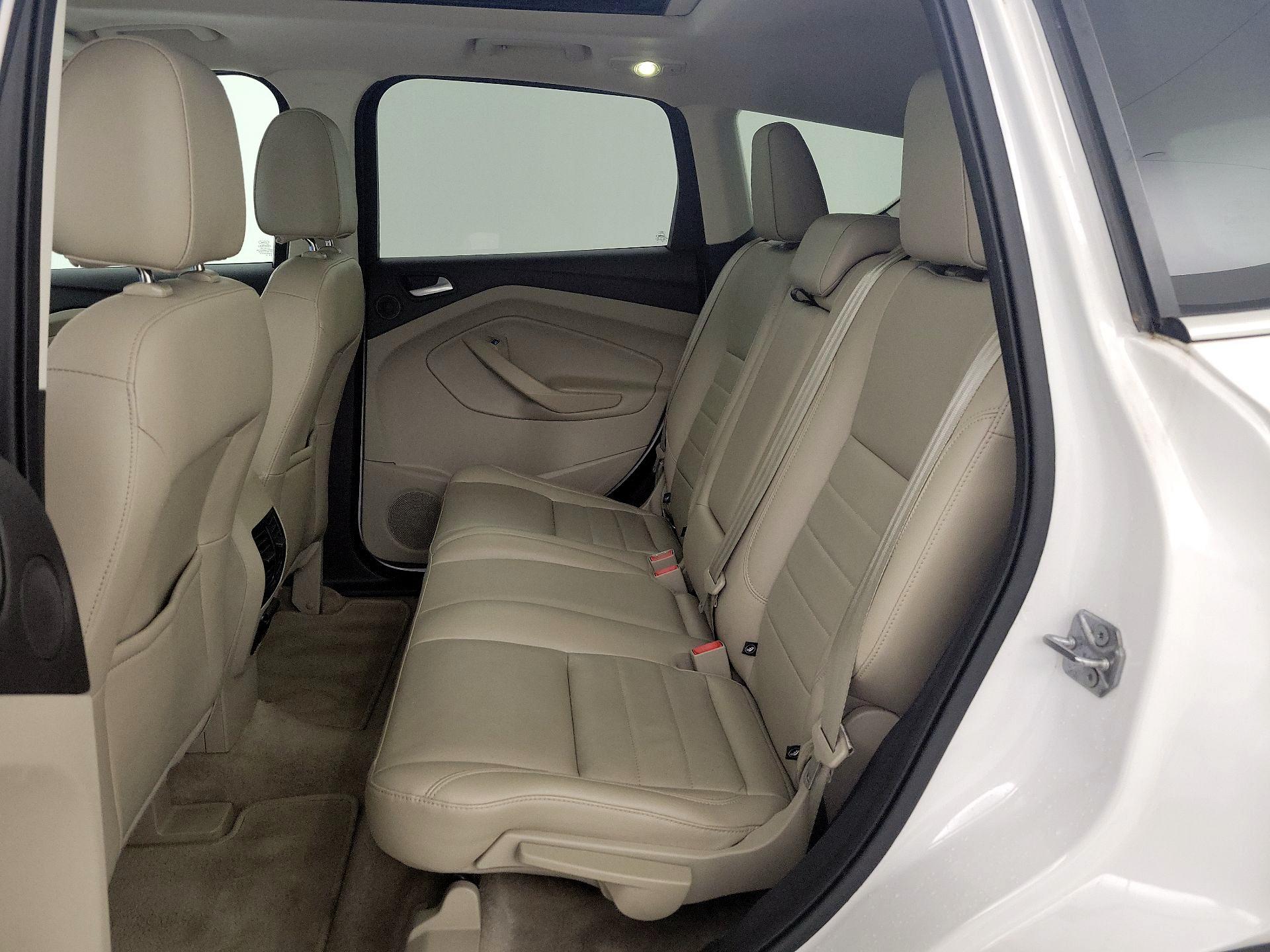 Thumbnail: 2016 Ford Escape - 20