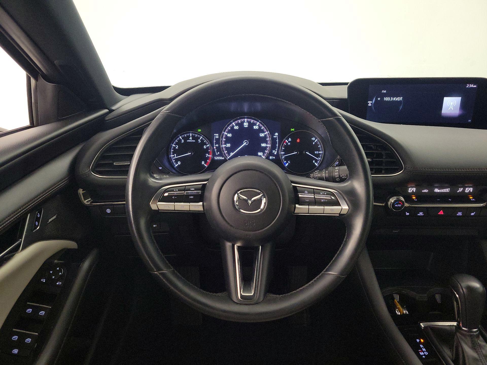 Thumbnail: 2020 Mazda Mazda3 - 10
