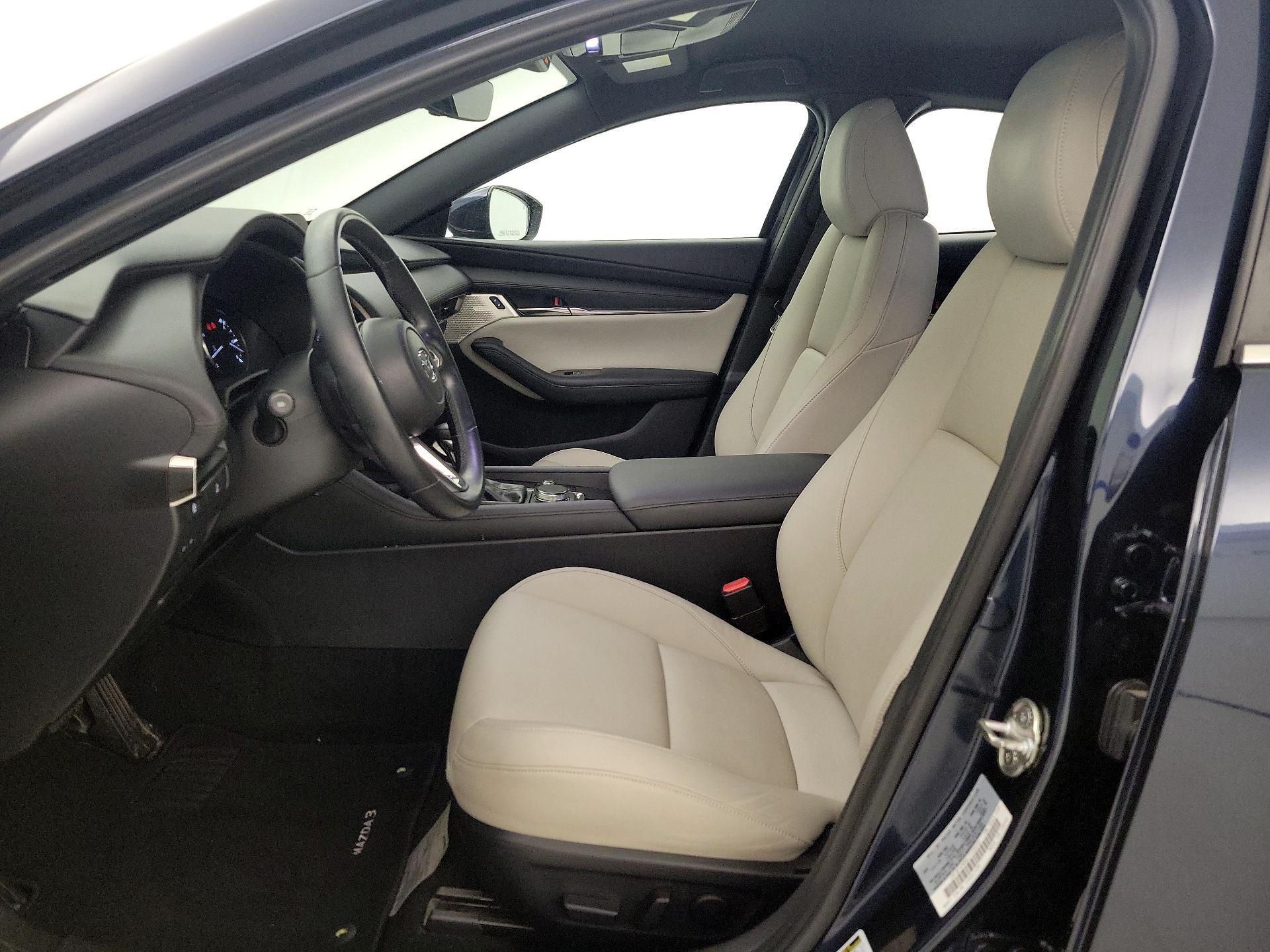 Thumbnail: 2020 Mazda Mazda3 - 11
