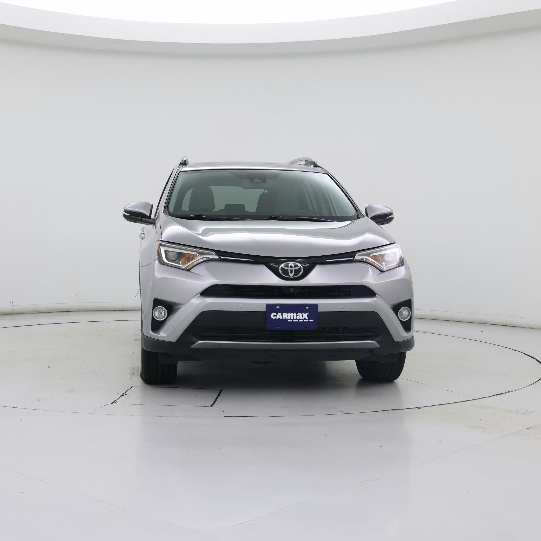 Thumbnail: 2017 Toyota RAV4 - 5
