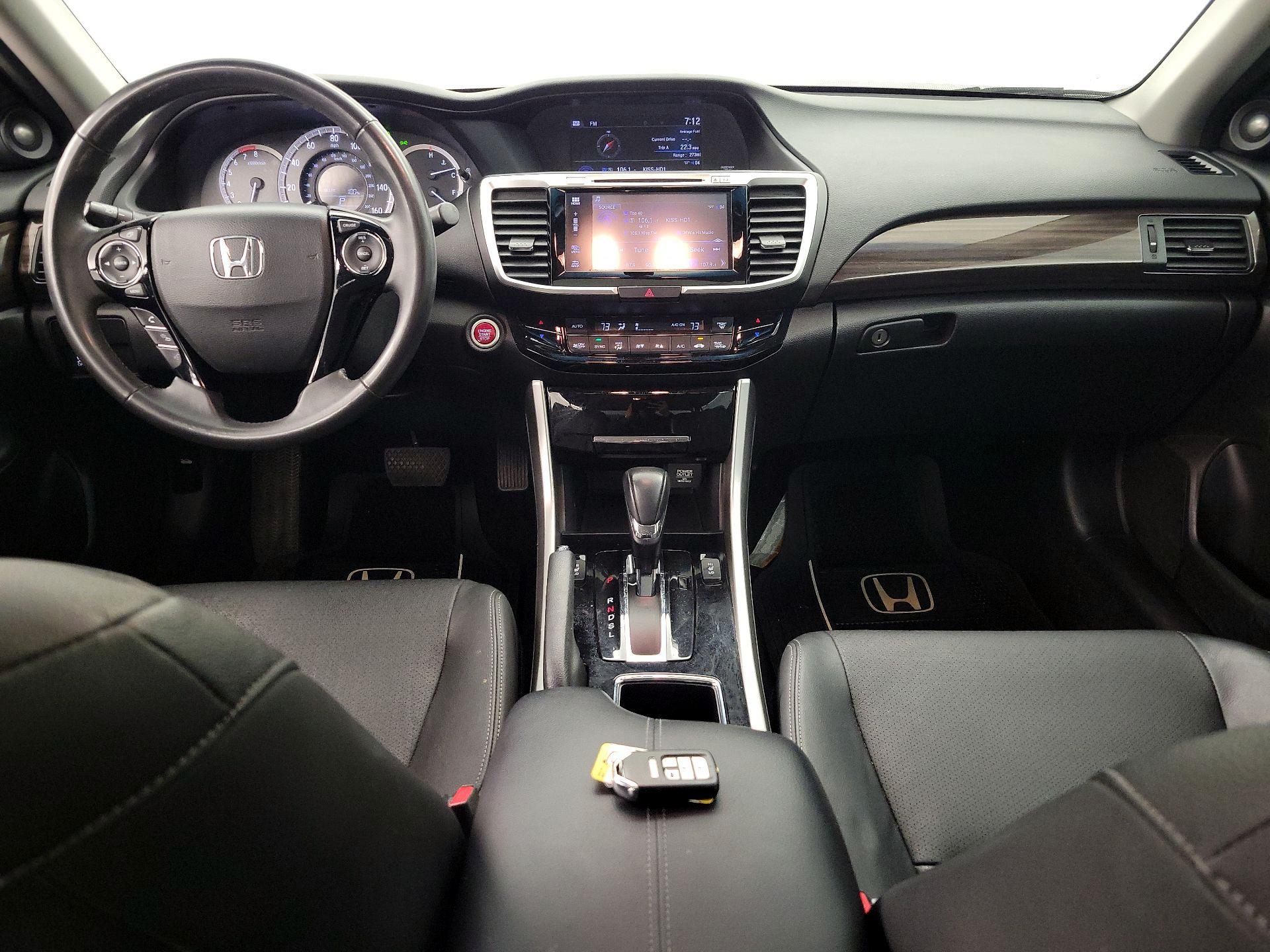Thumbnail: 2017 Honda Accord - 9
