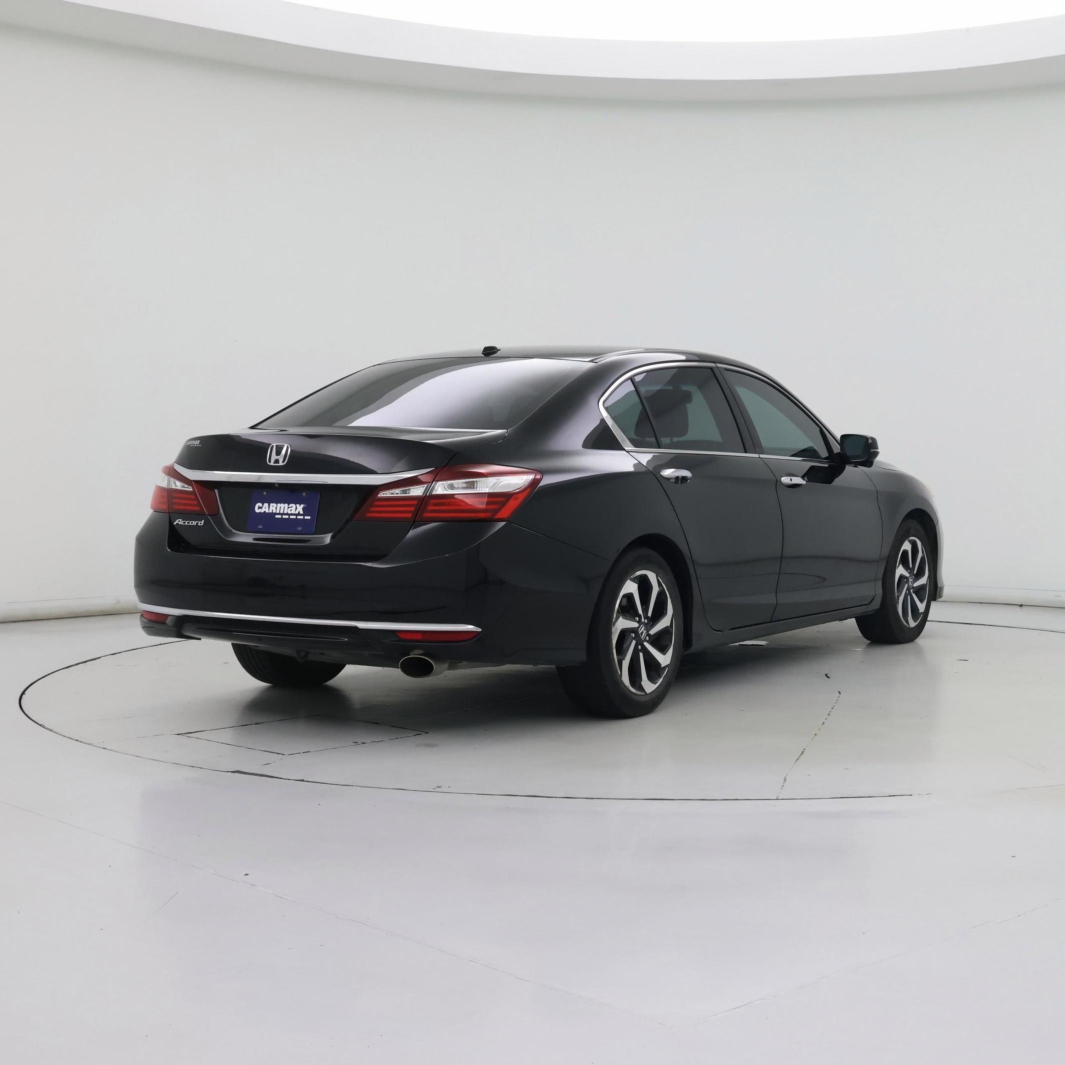 Thumbnail: 2017 Honda Accord - 8