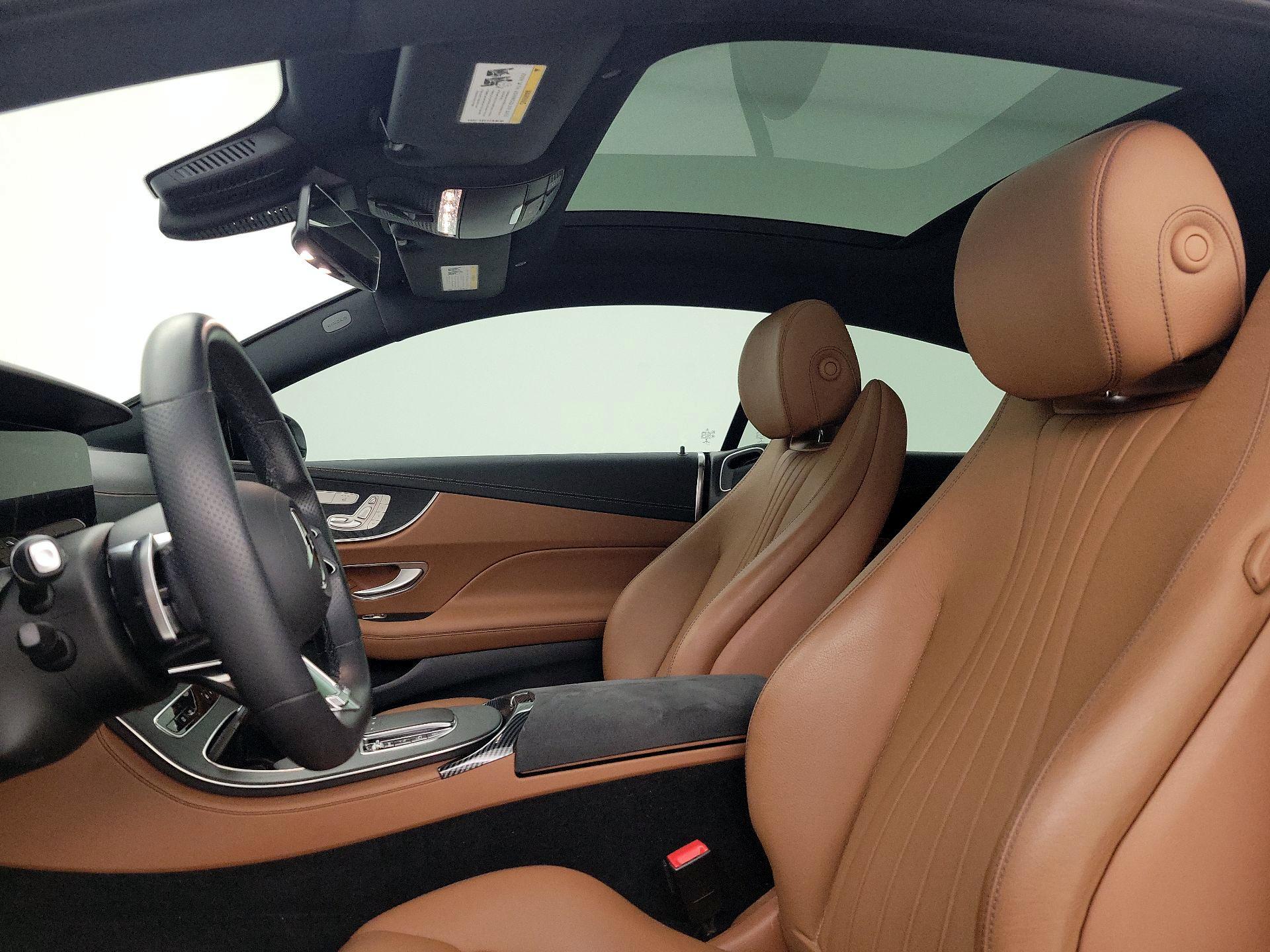 Thumbnail: 2022 Mercedes-Benz E-Class - 19