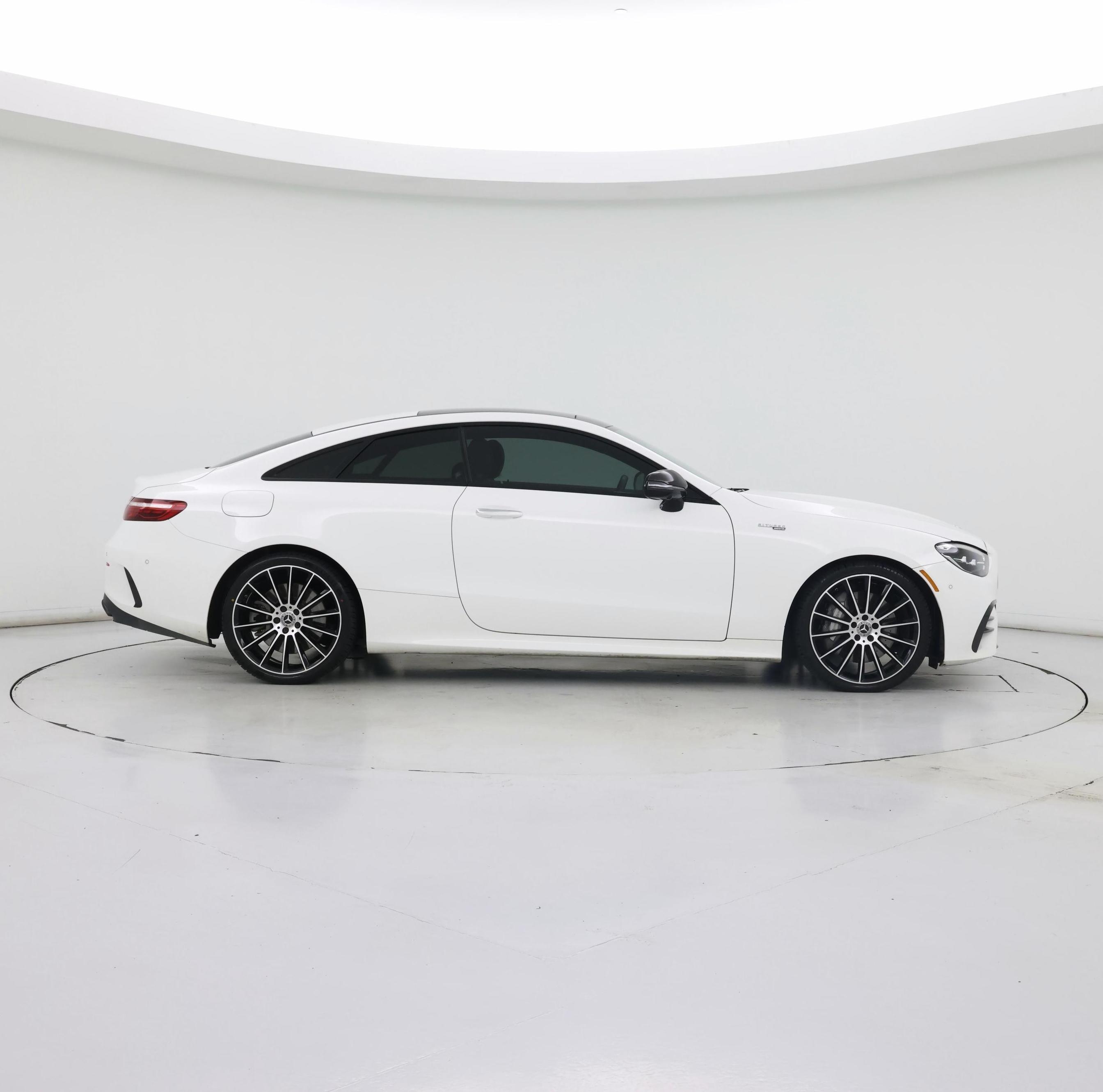 Thumbnail: 2022 Mercedes-Benz E-Class - 7