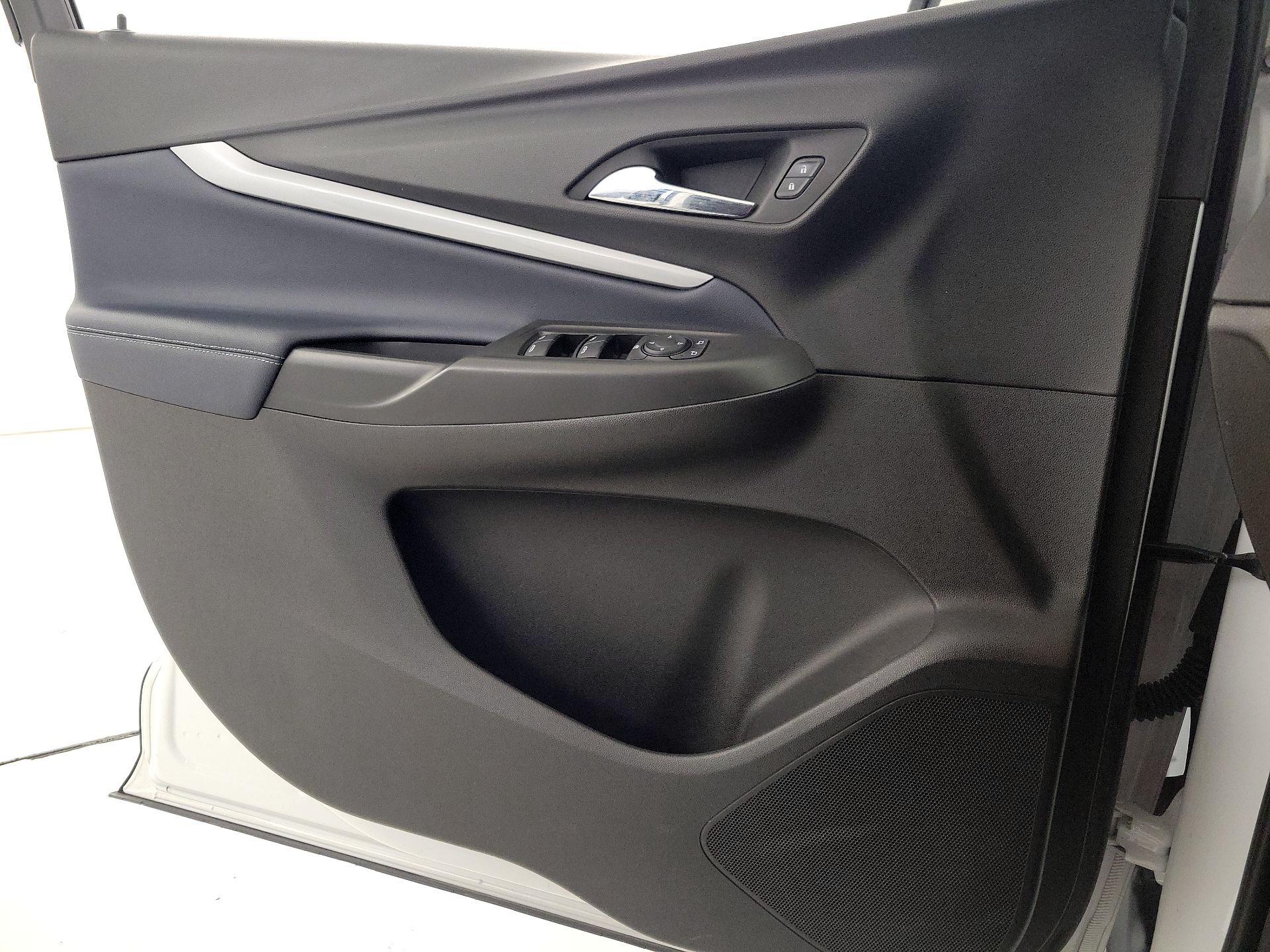 Thumbnail: 2023 Chevrolet Bolt EUV - 12