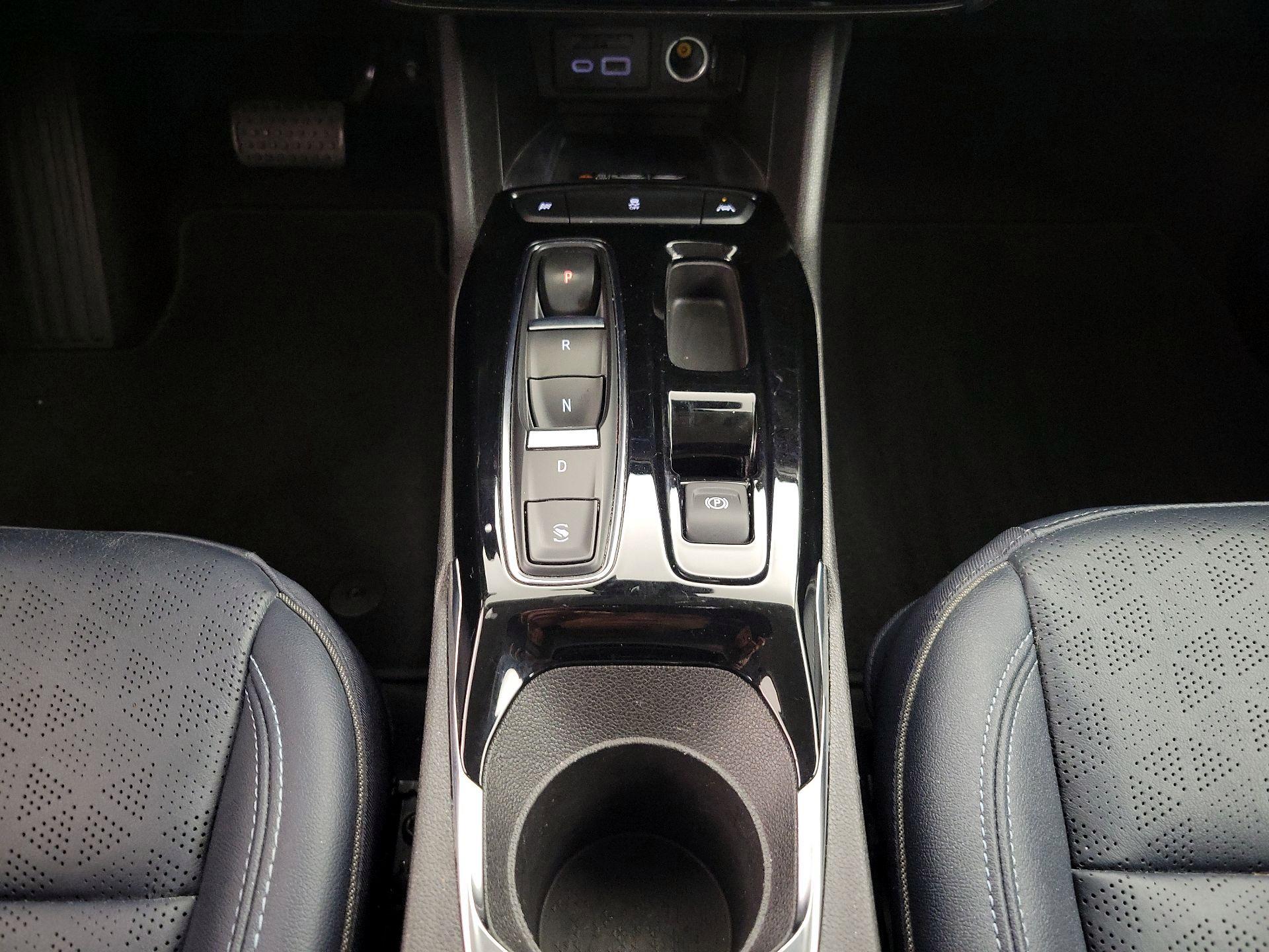 Thumbnail: 2023 Chevrolet Bolt EUV - 17