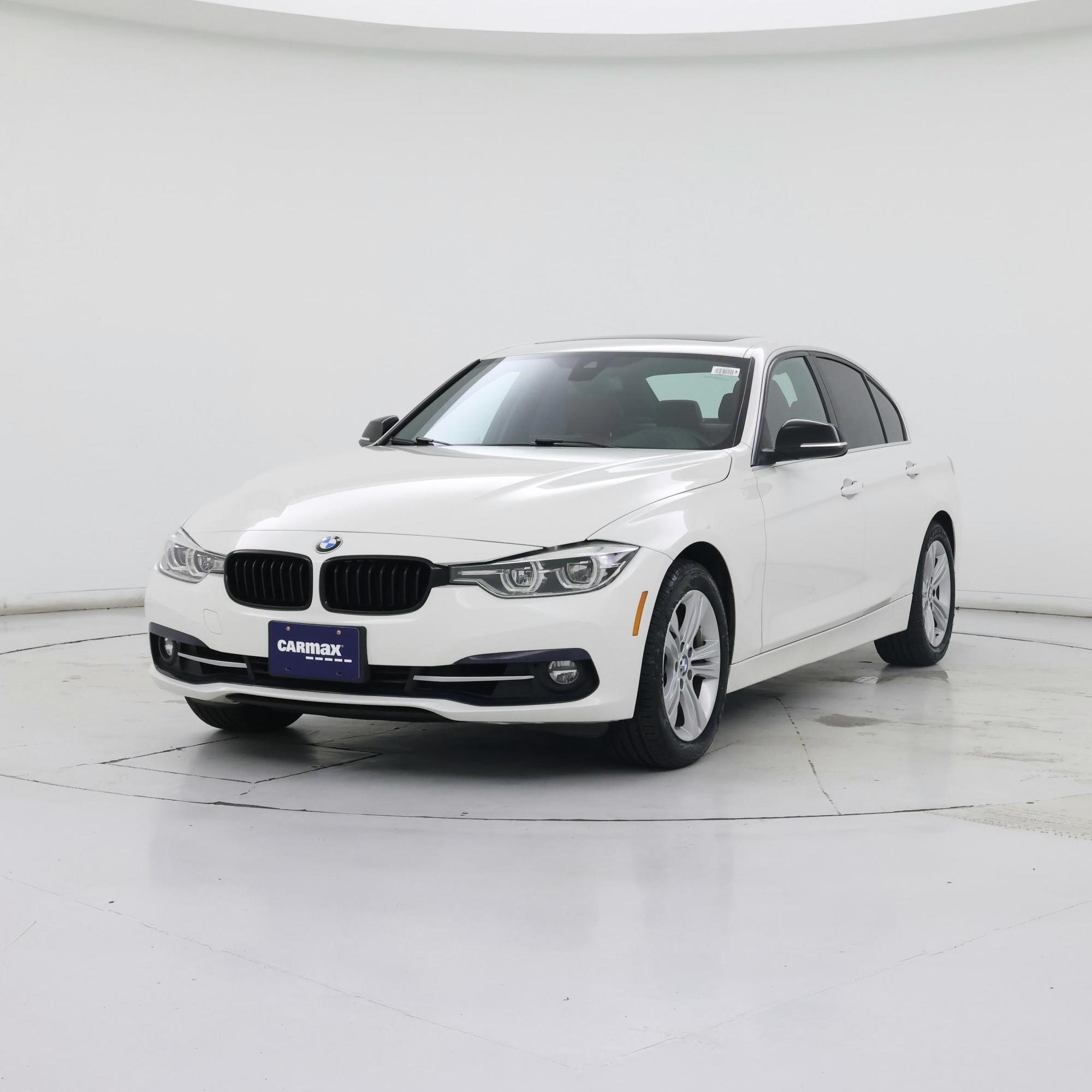 Thumbnail: 2018 BMW 3 Series - 4