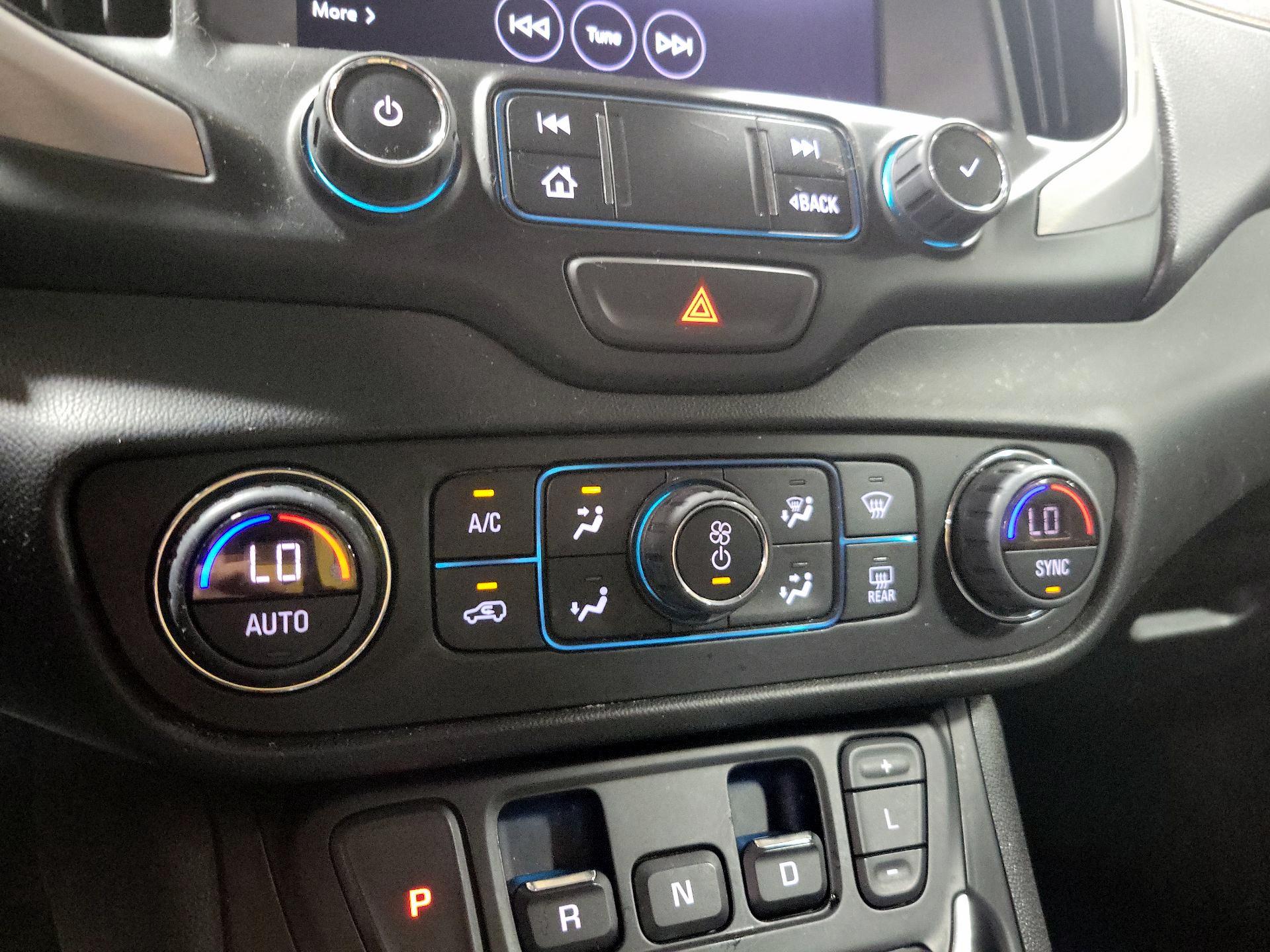 Thumbnail: 2019 GMC Terrain - 16