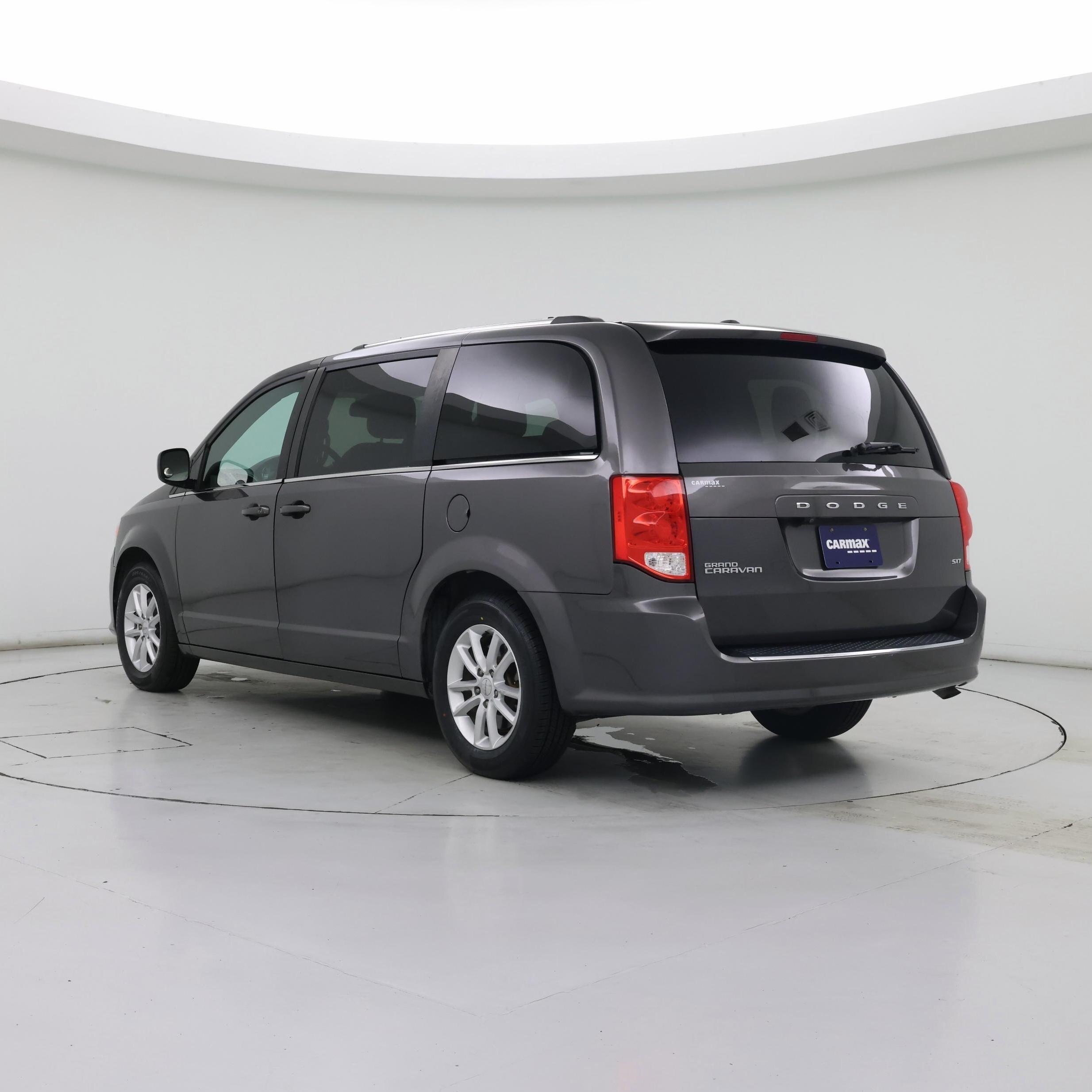 Thumbnail: 2020 Dodge Grand Caravan - 2