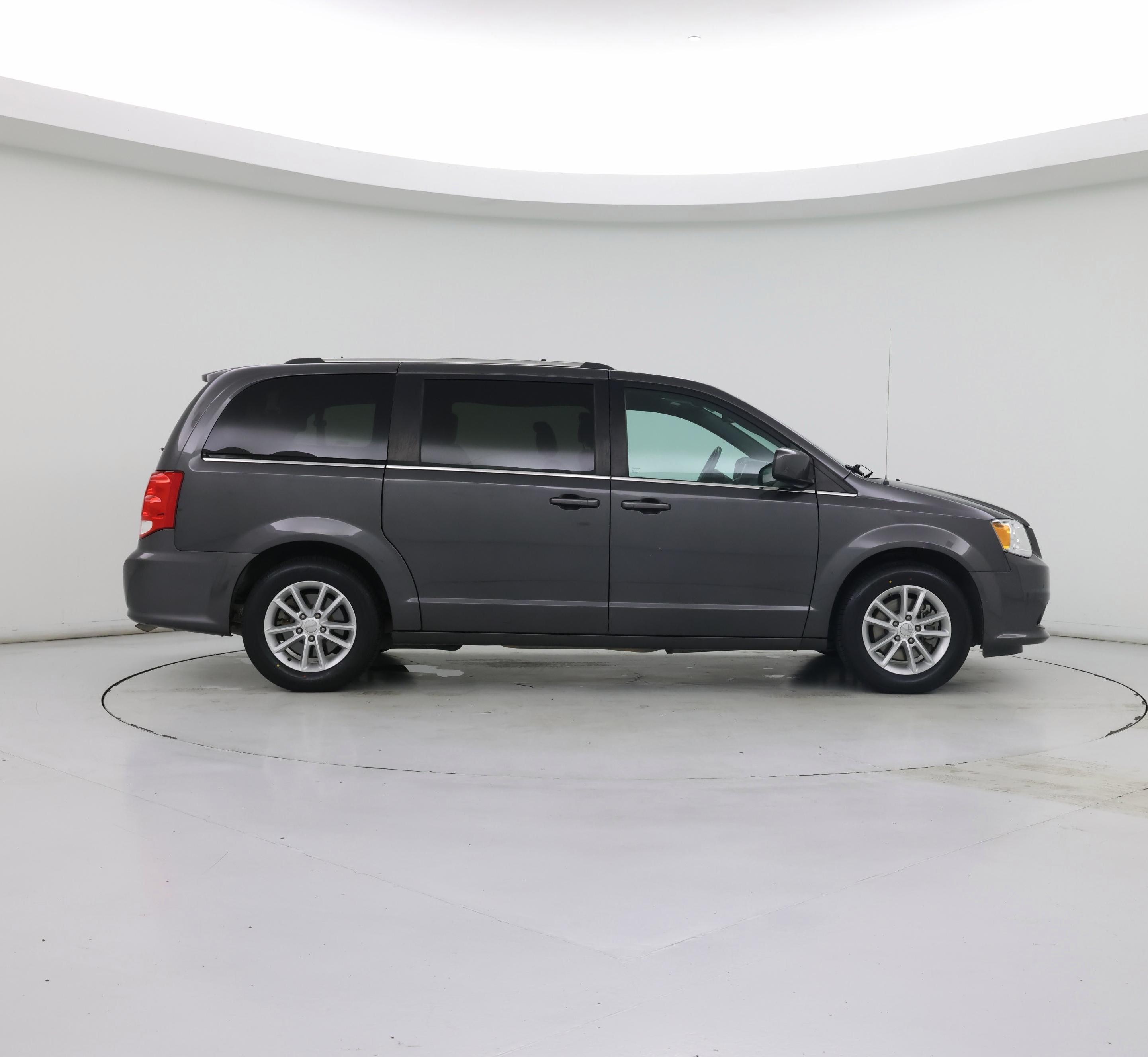 Thumbnail: 2020 Dodge Grand Caravan - 7