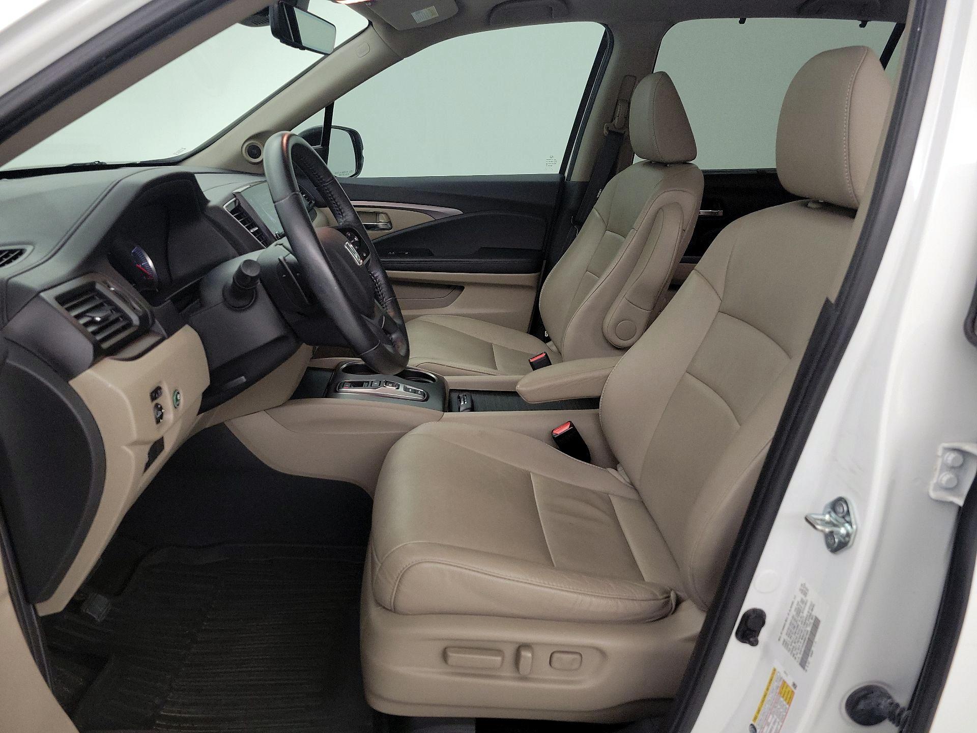 Thumbnail: 2021 Honda Pilot - 11