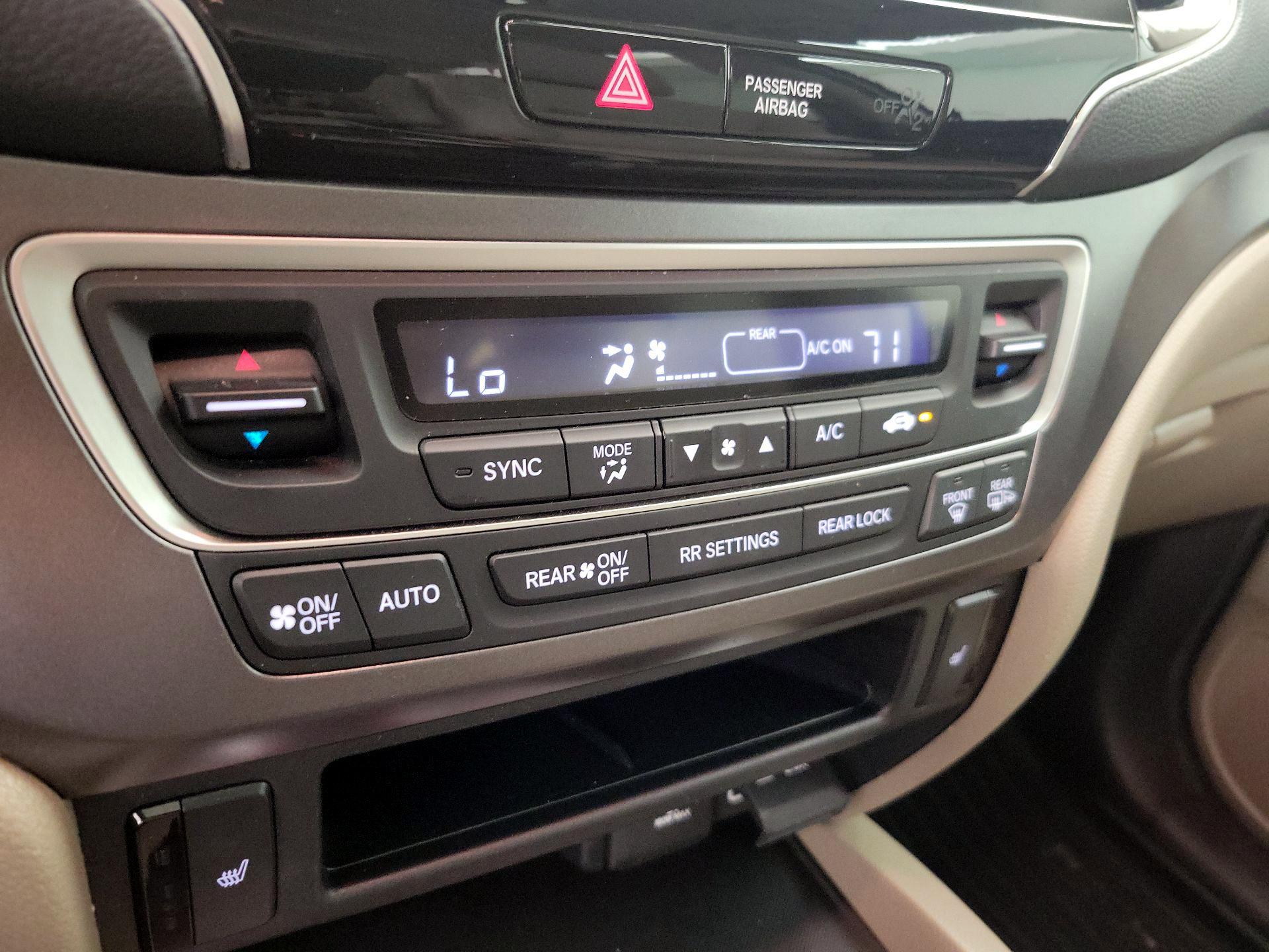Thumbnail: 2021 Honda Pilot - 16