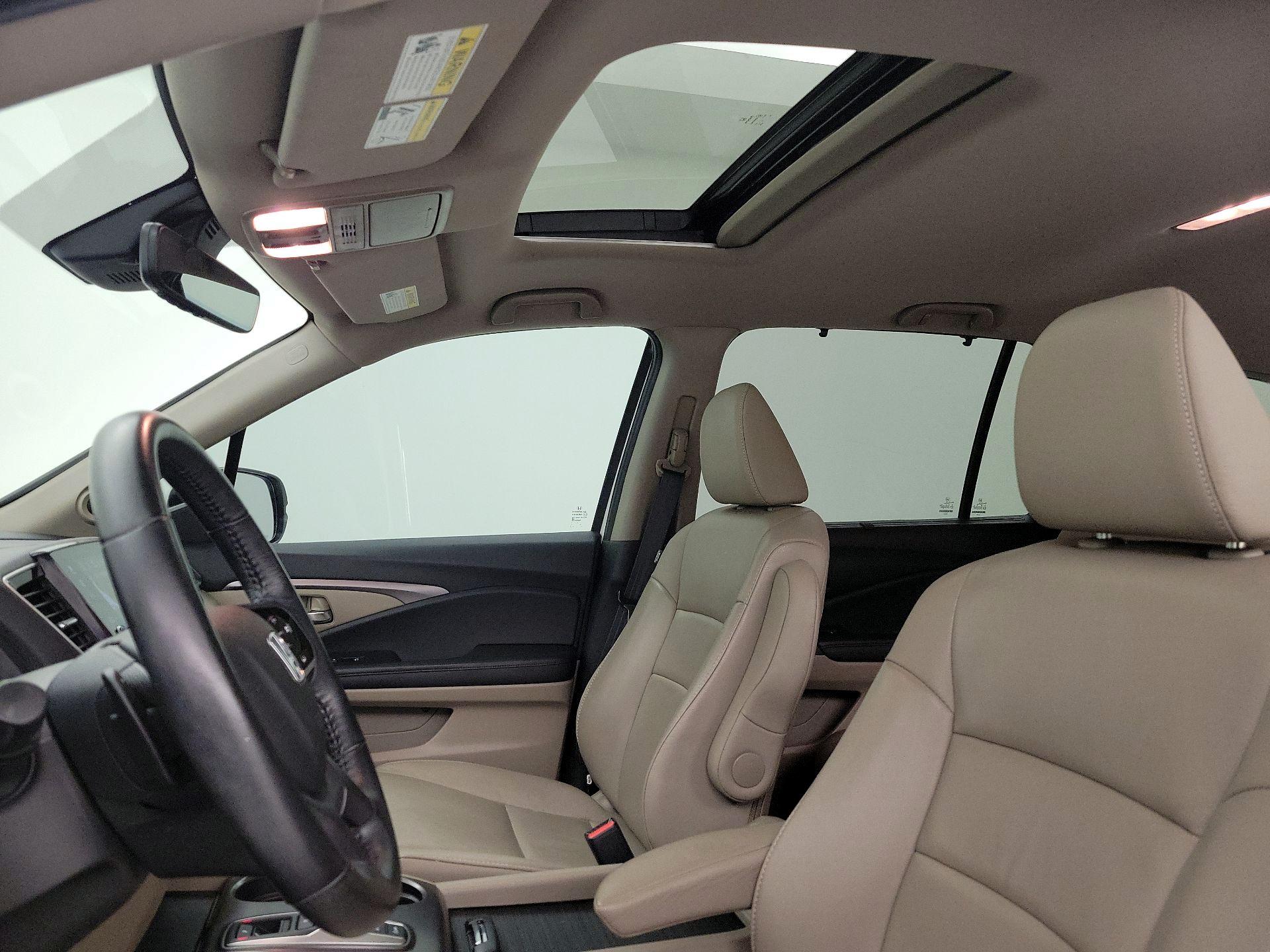 Thumbnail: 2021 Honda Pilot - 18