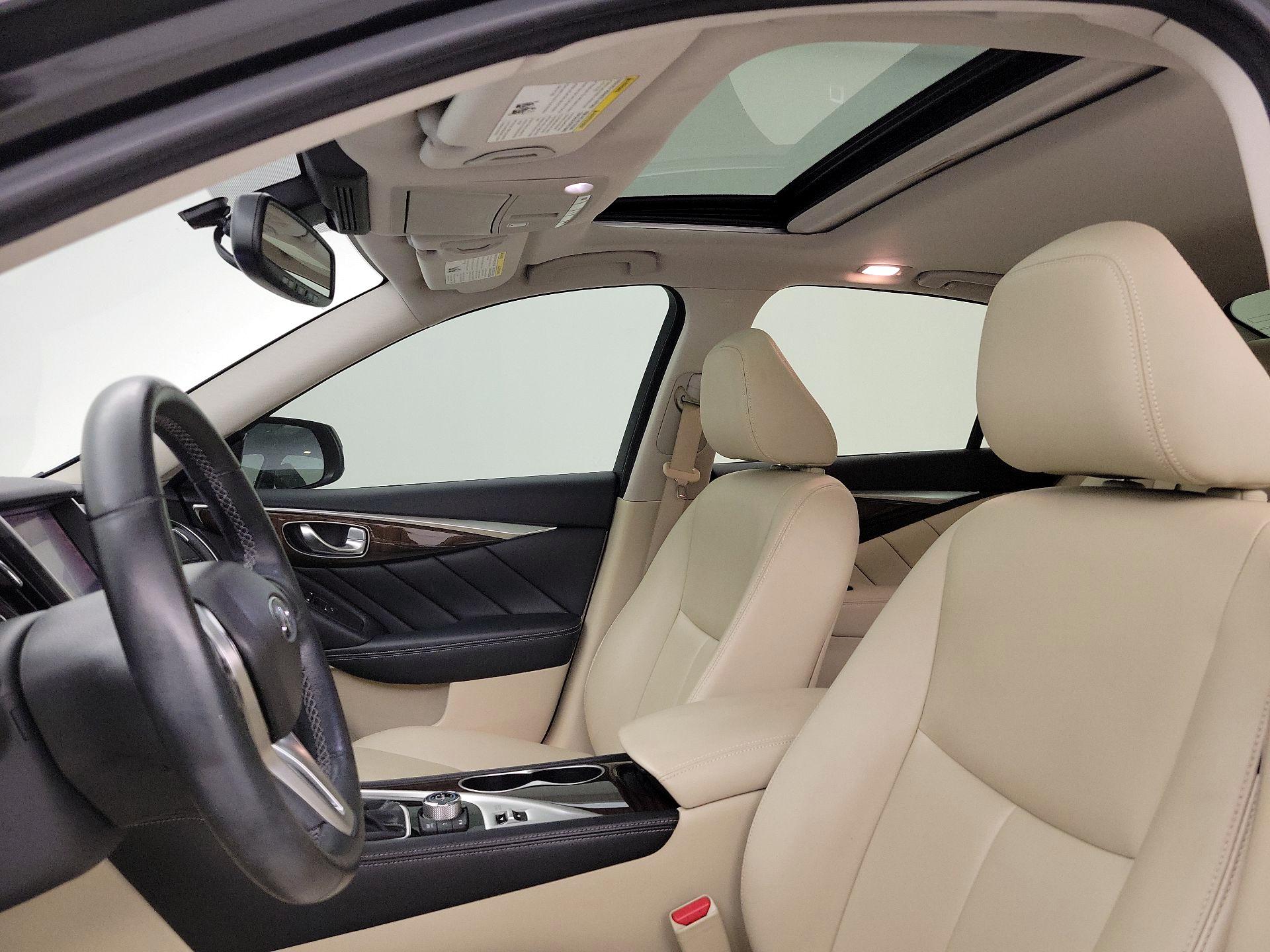 Thumbnail: 2018 INFINITI Q50 - 19