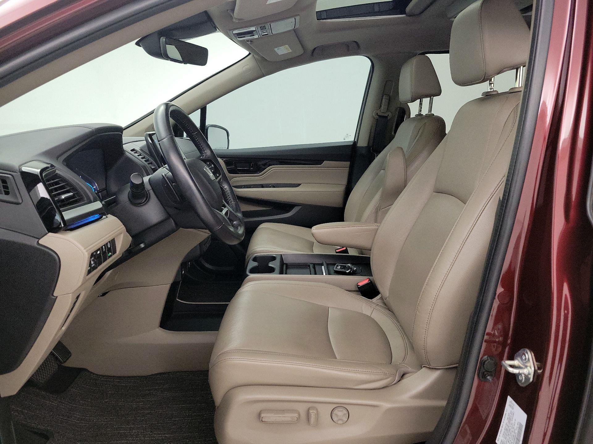 Thumbnail: 2021 Honda Odyssey - 11