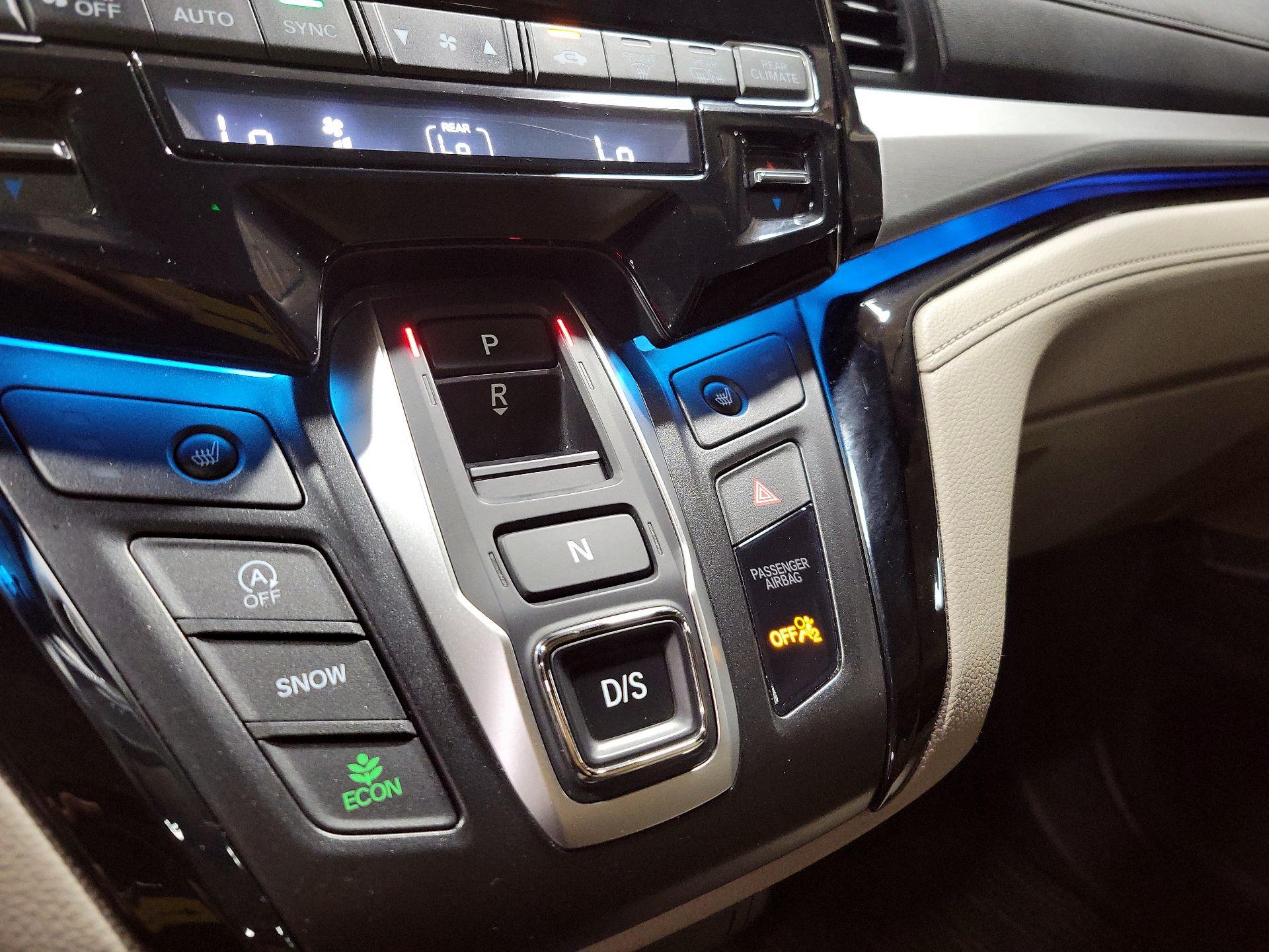 Thumbnail: 2021 Honda Odyssey - 17