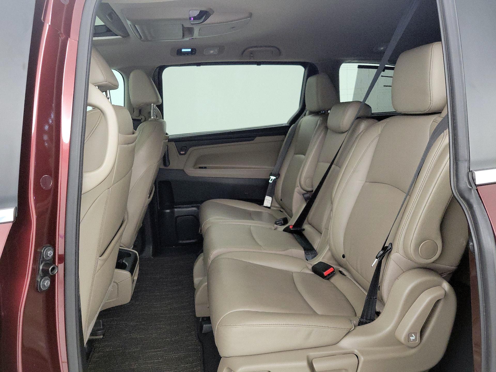 Thumbnail: 2021 Honda Odyssey - 19