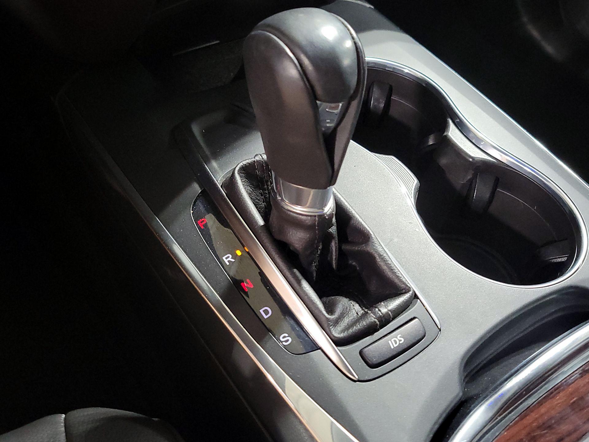 Thumbnail: 2014 Acura MDX - 18