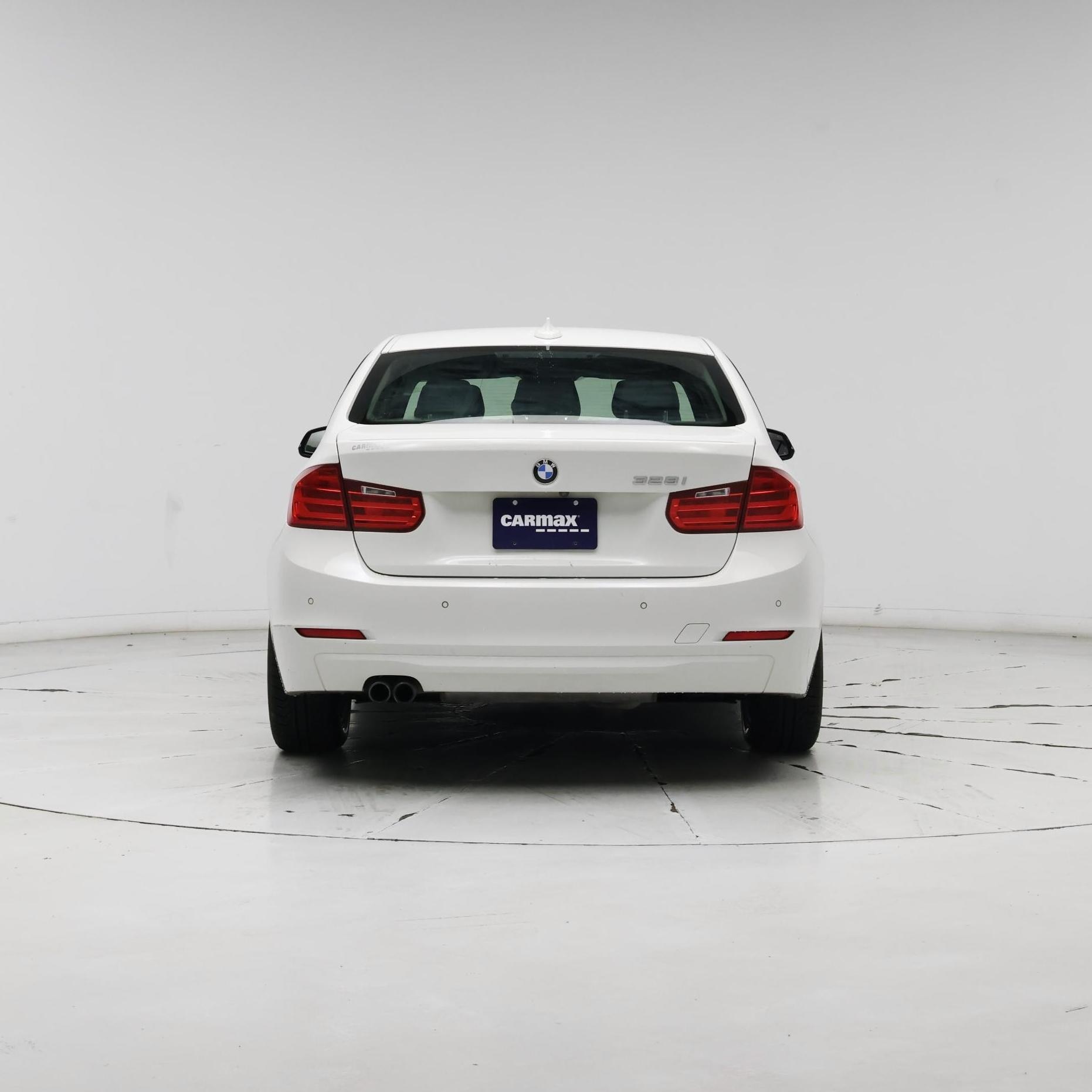 Thumbnail: 2015 BMW 3 Series - 6