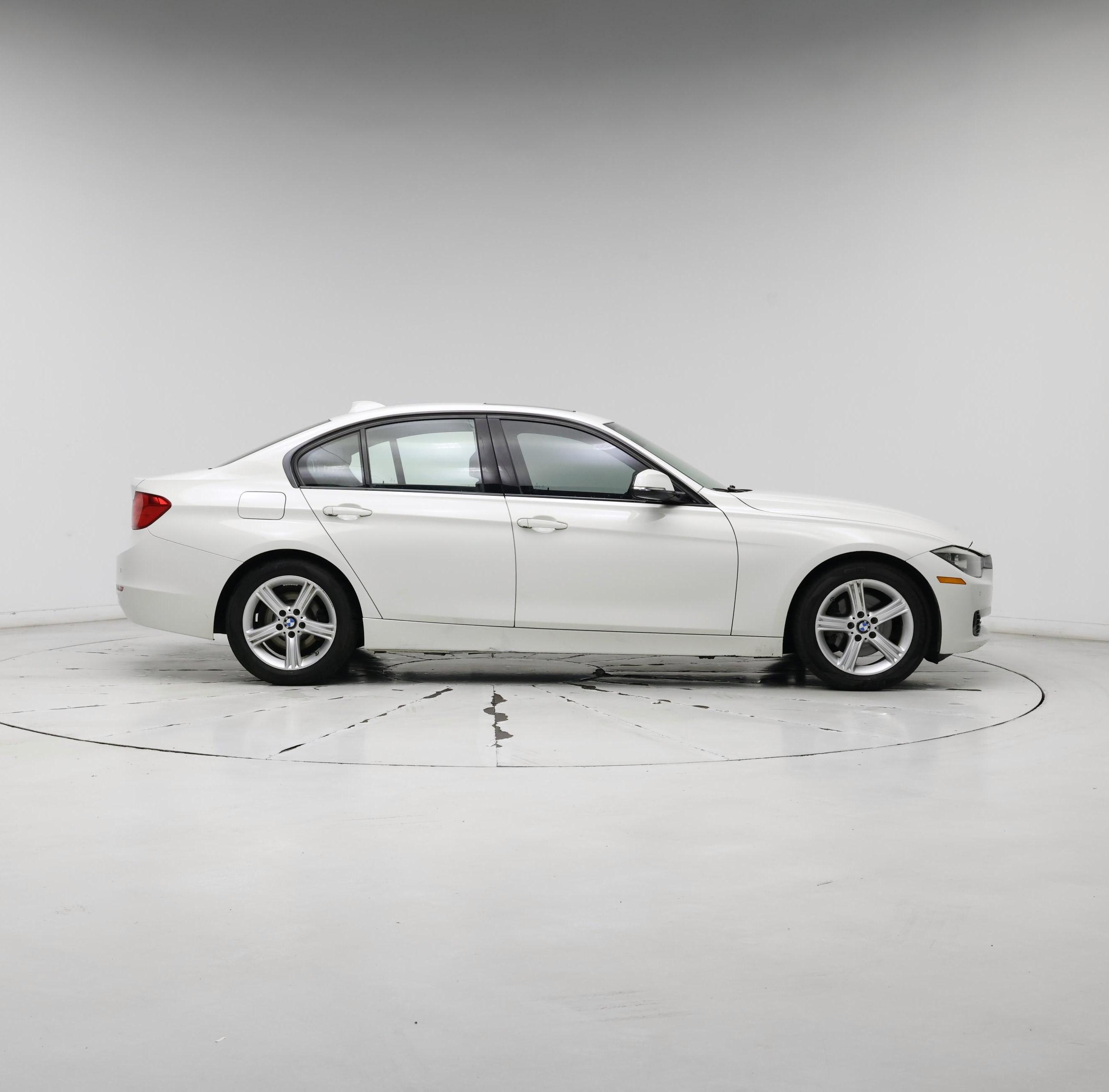 Thumbnail: 2015 BMW 3 Series - 7
