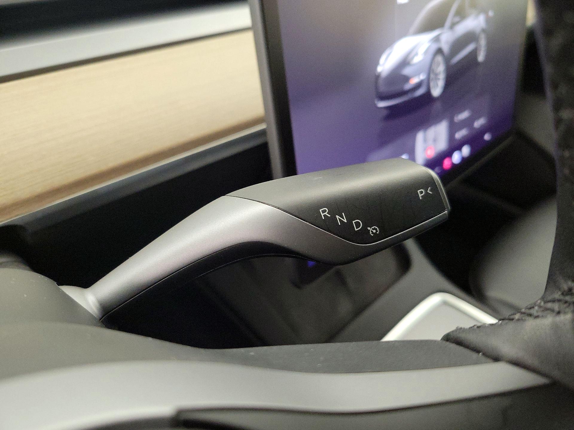 Thumbnail: 2022 Tesla Model 3 - 16