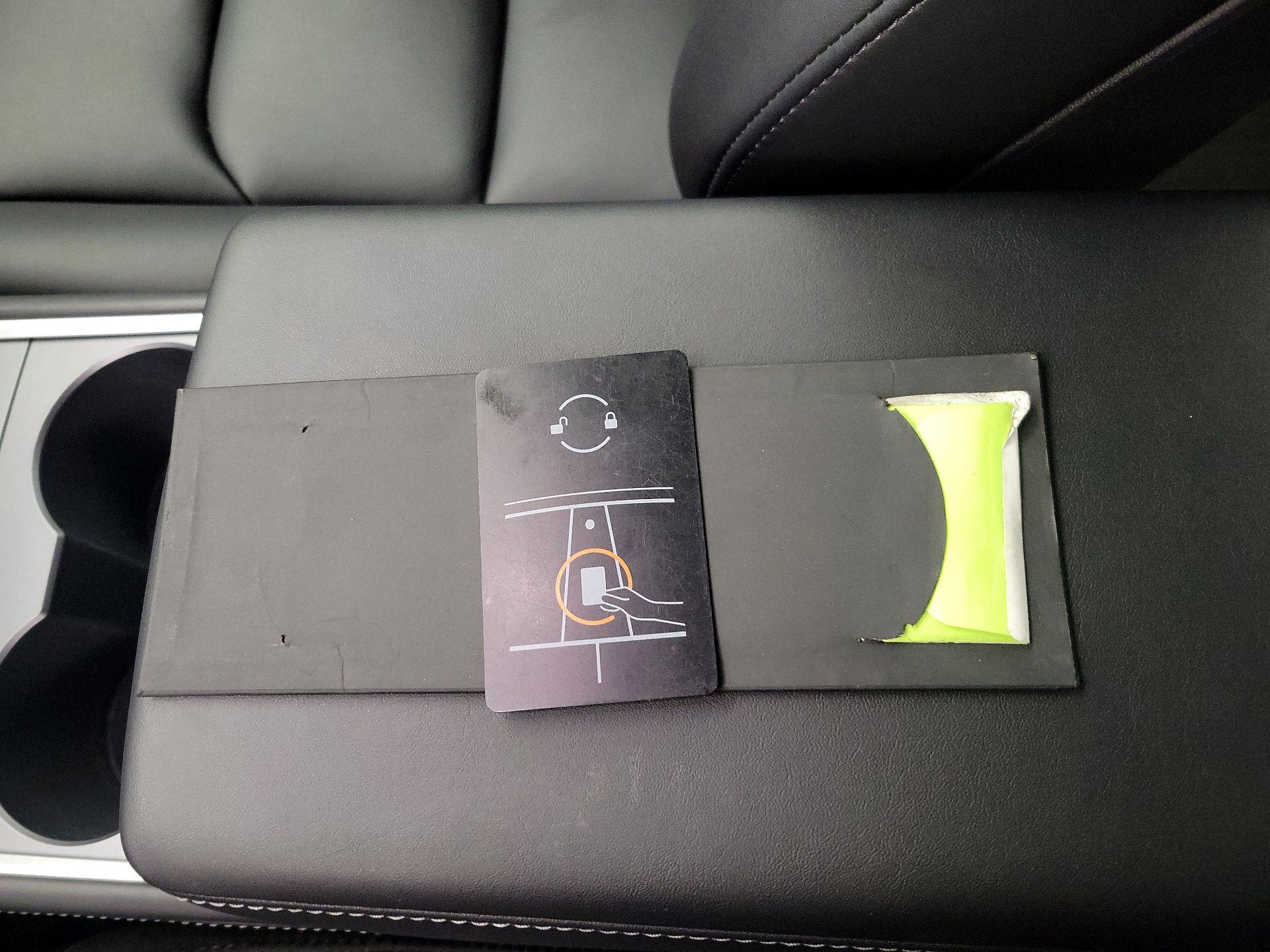 Thumbnail: 2022 Tesla Model 3 - 20