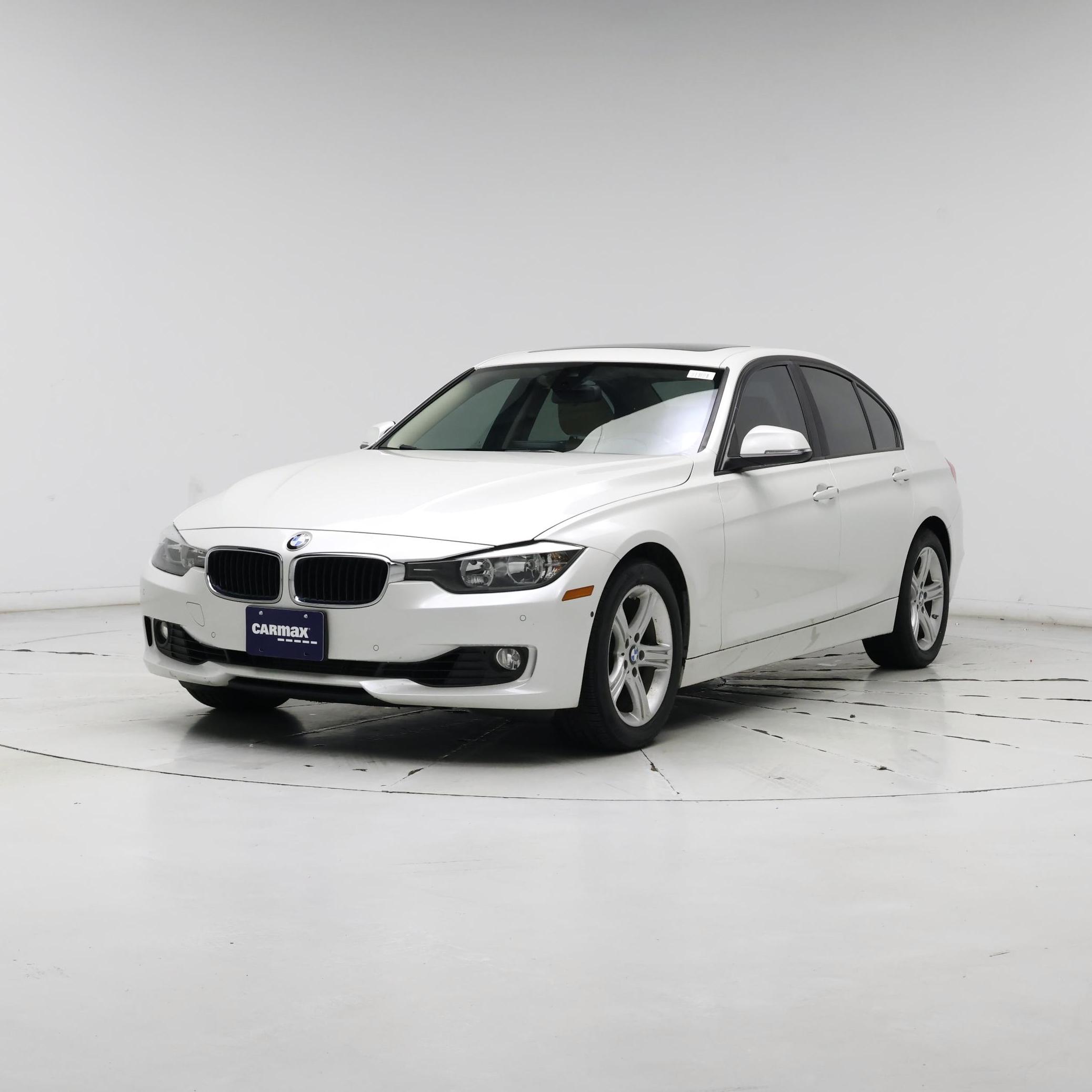 Thumbnail: 2015 BMW 3 Series - 4