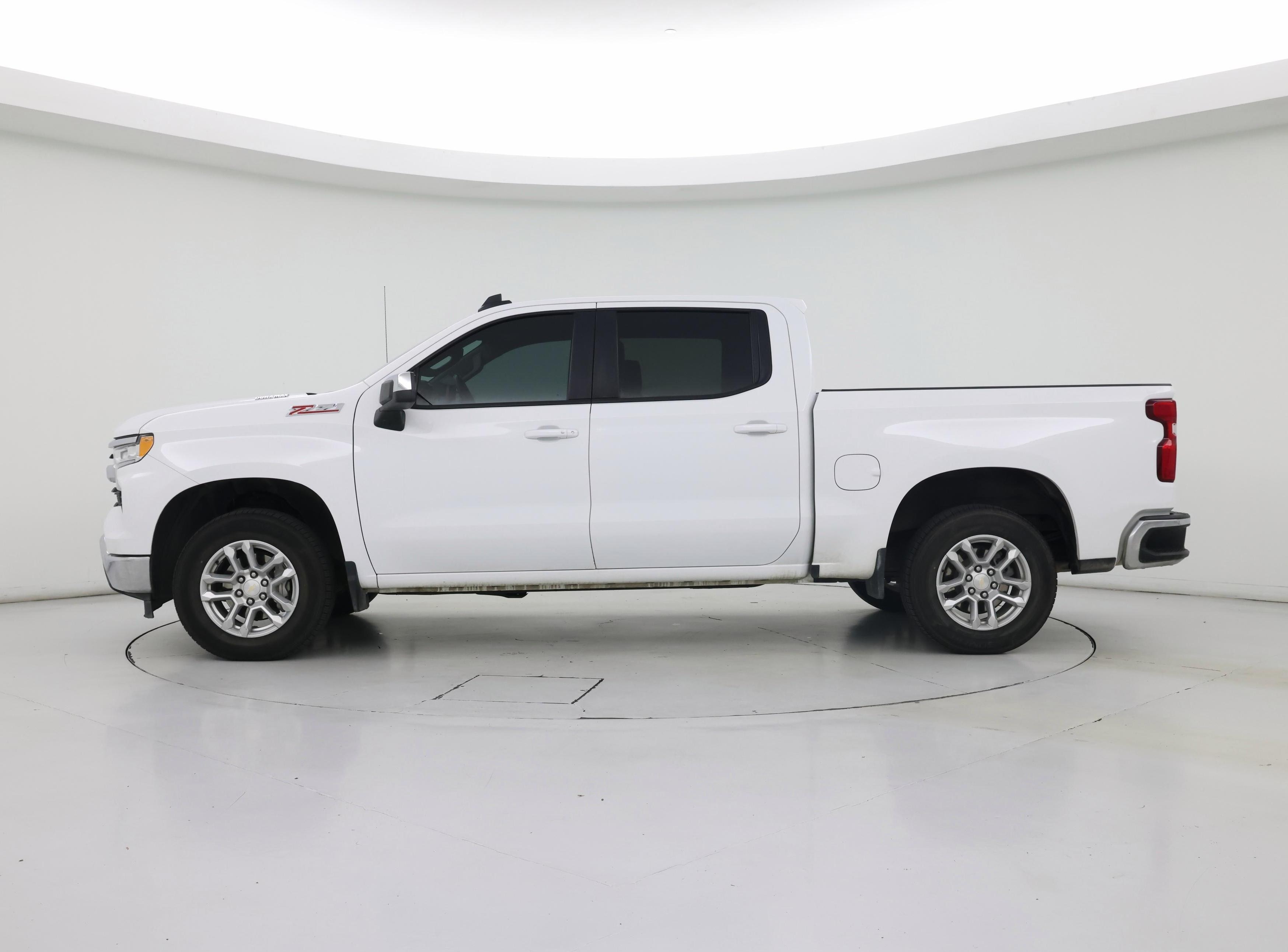 Thumbnail: 2024 Chevrolet Silverado 1500 - 3