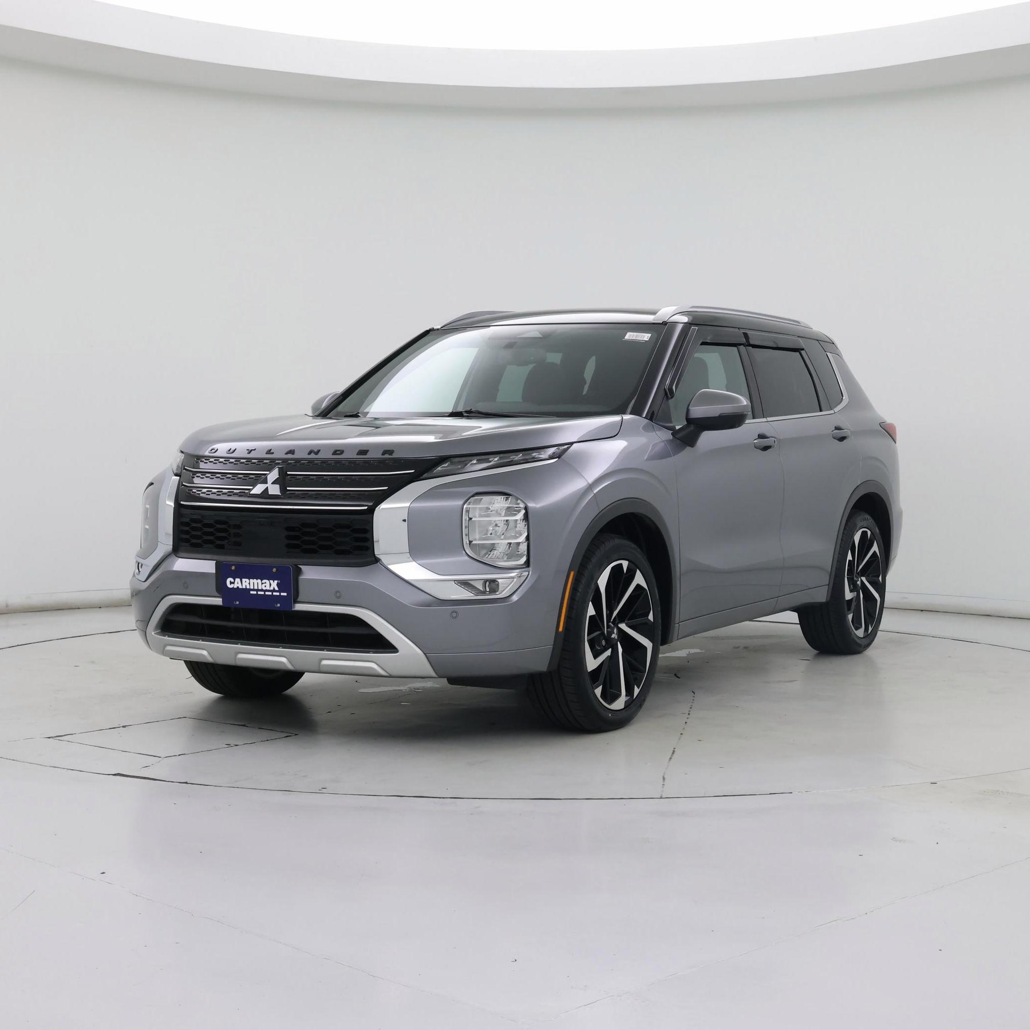 Thumbnail: 2023 Mitsubishi Outlander - 4