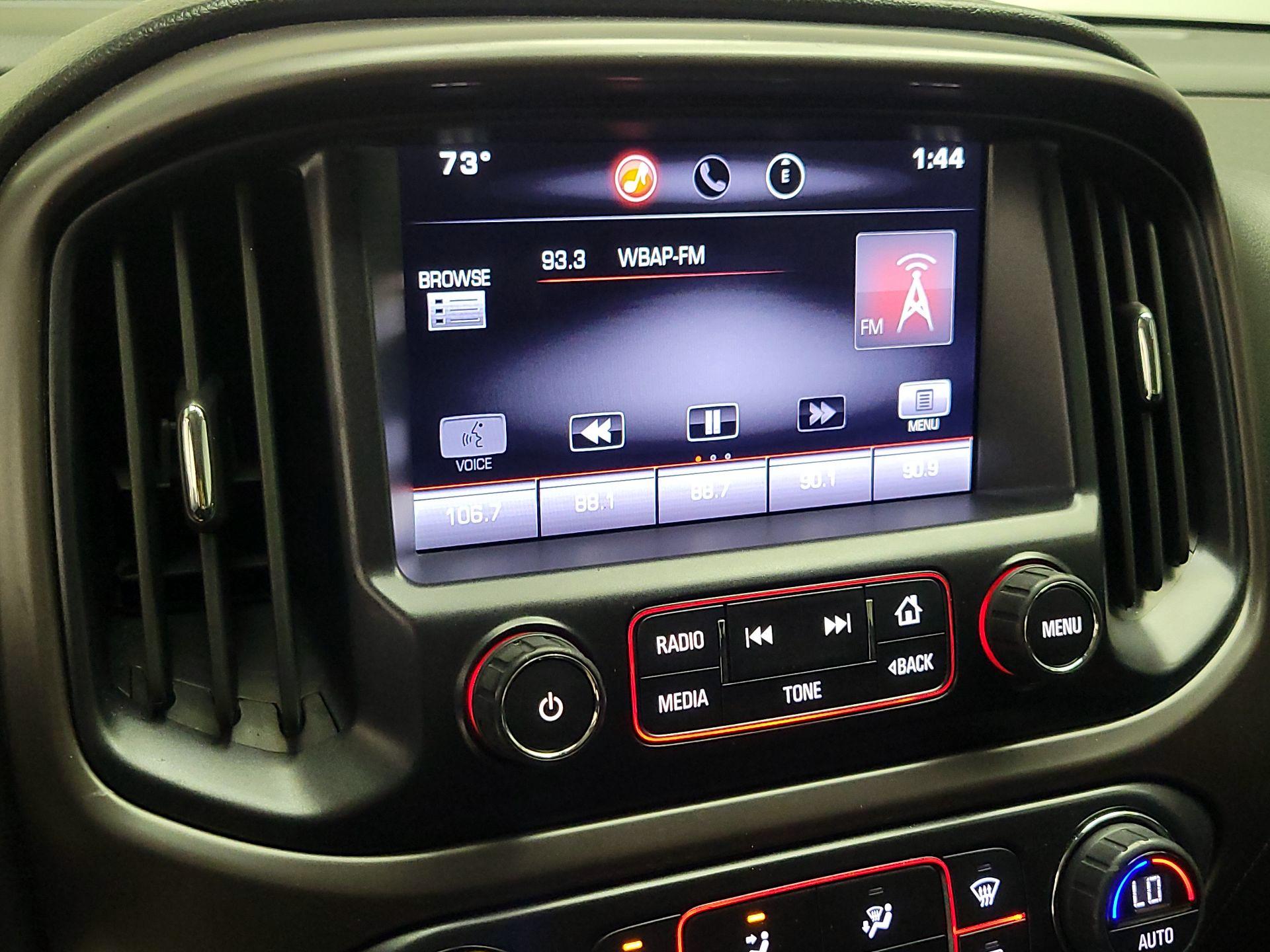 Thumbnail: 2015 GMC Canyon - 15