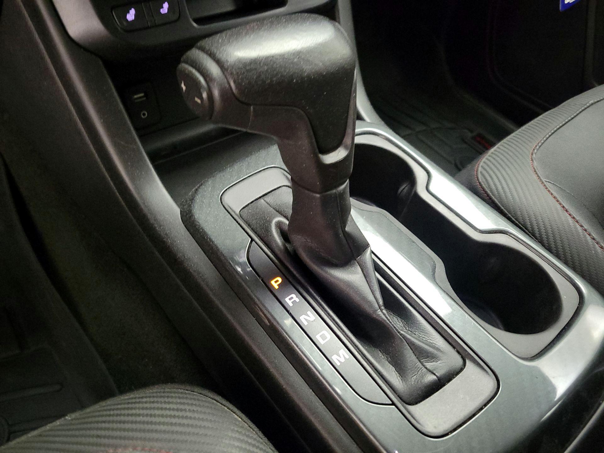 Thumbnail: 2015 GMC Canyon - 17