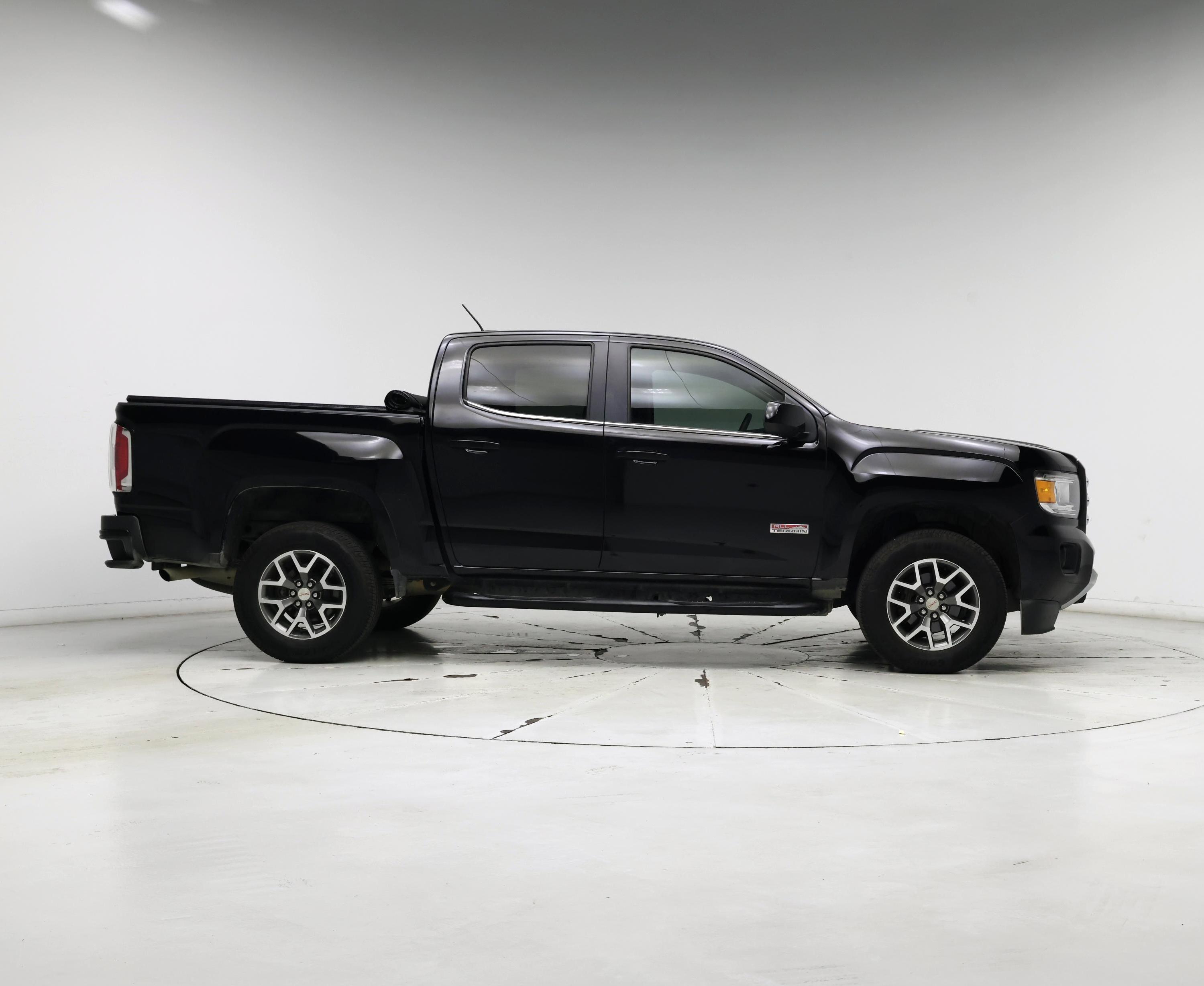 Thumbnail: 2015 GMC Canyon - 7