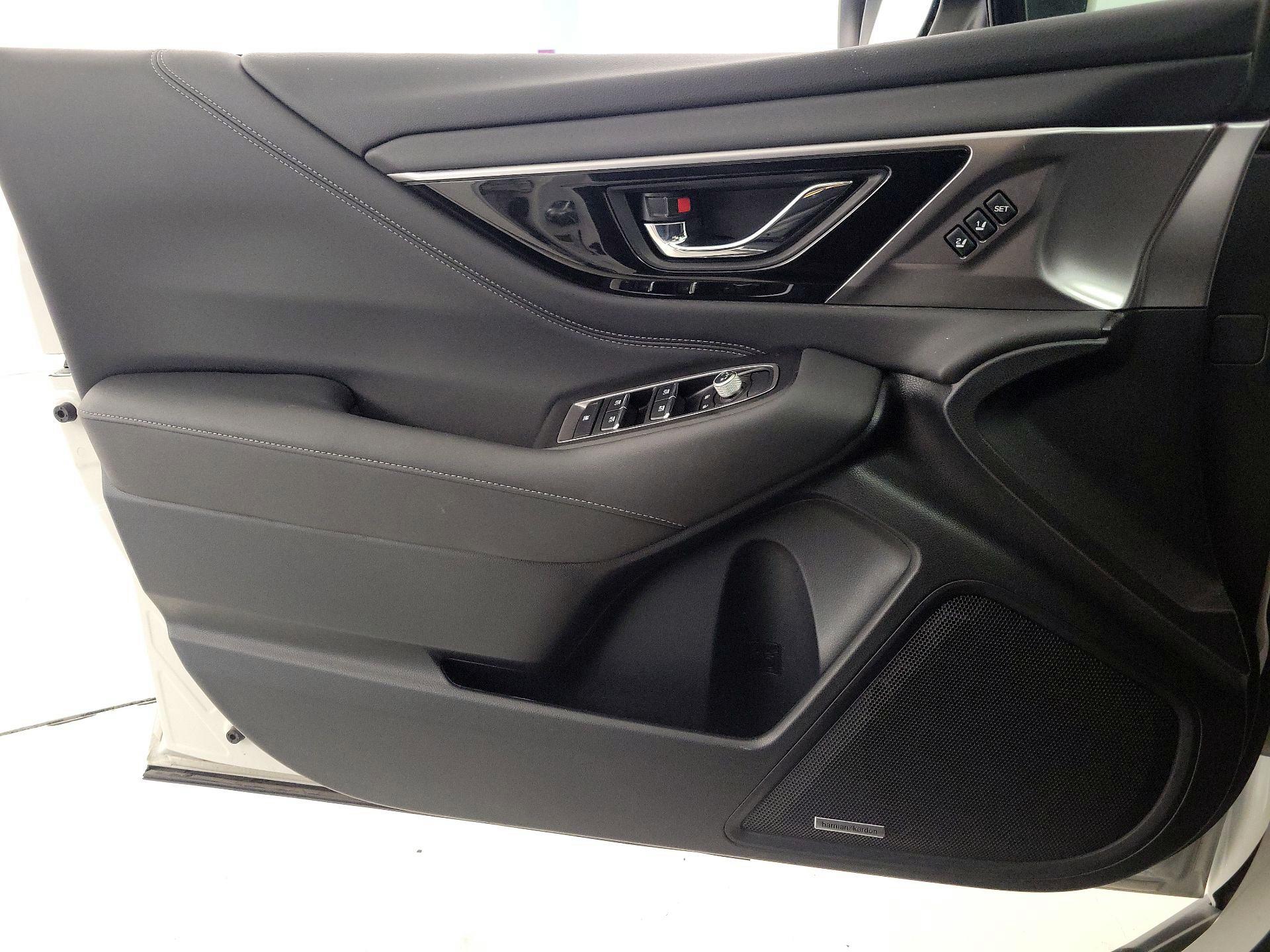 Thumbnail: 2022 Subaru Outback - 12