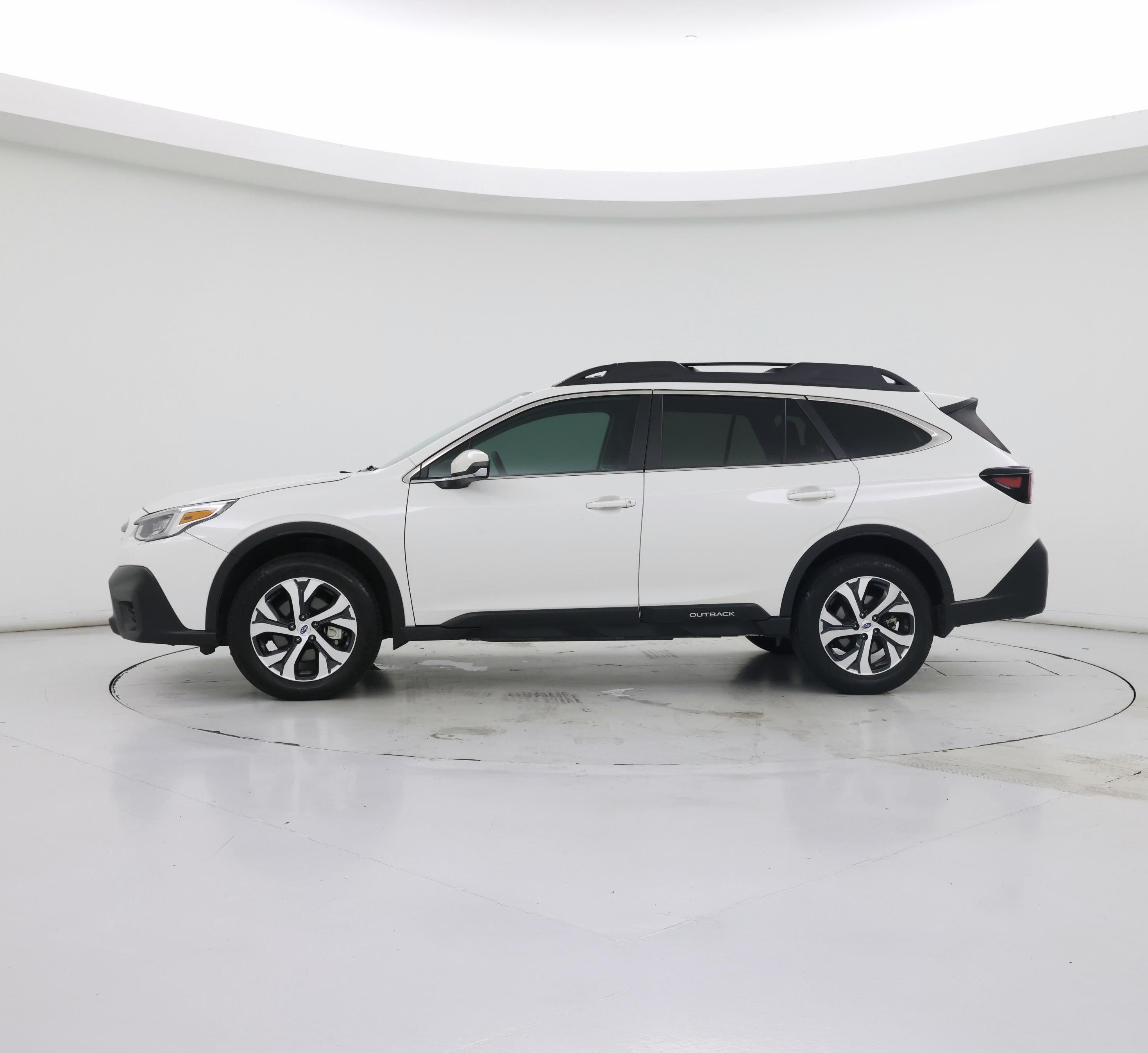 Thumbnail: 2022 Subaru Outback - 3