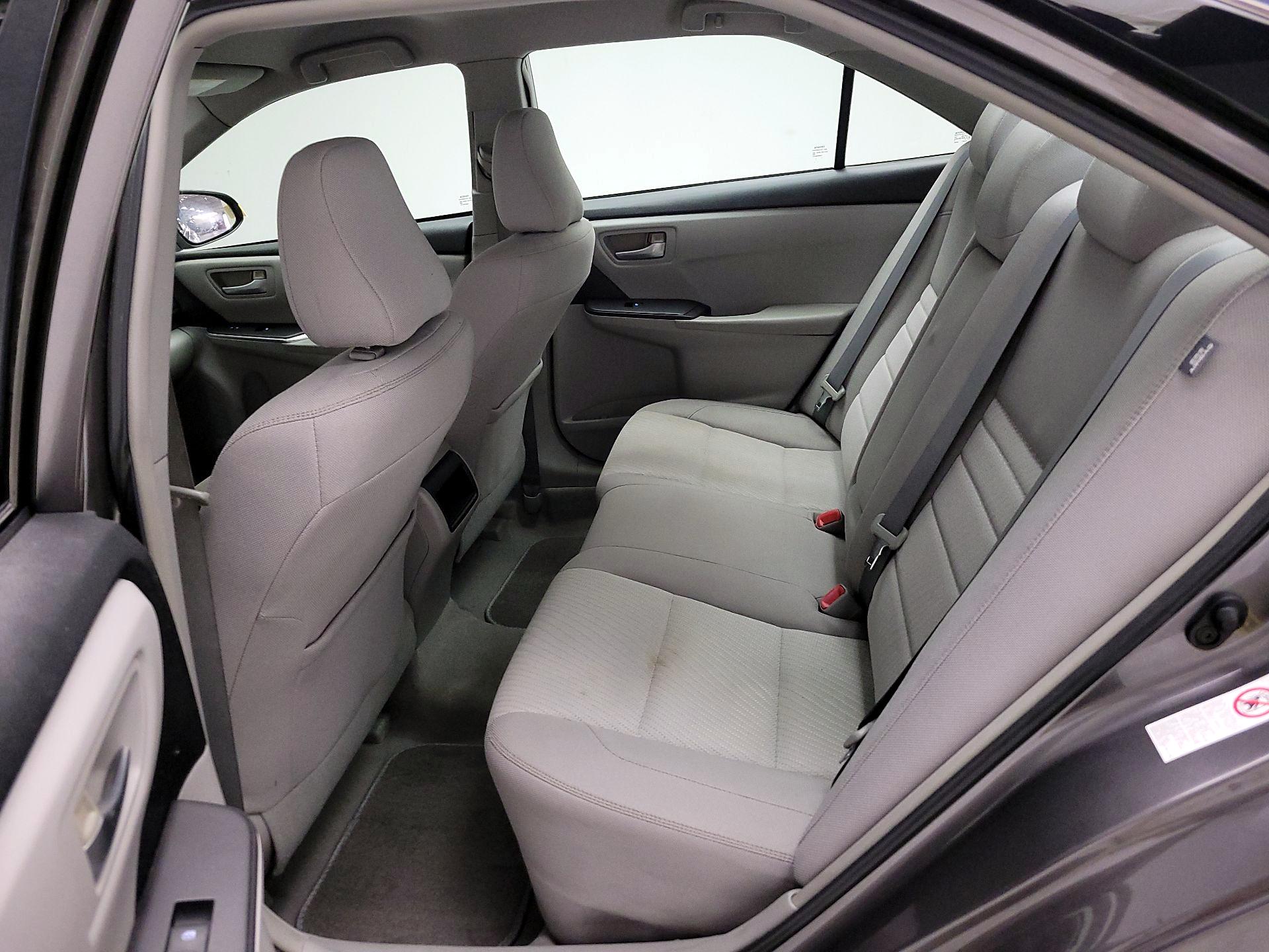 Thumbnail: 2015 Toyota Camry - 19