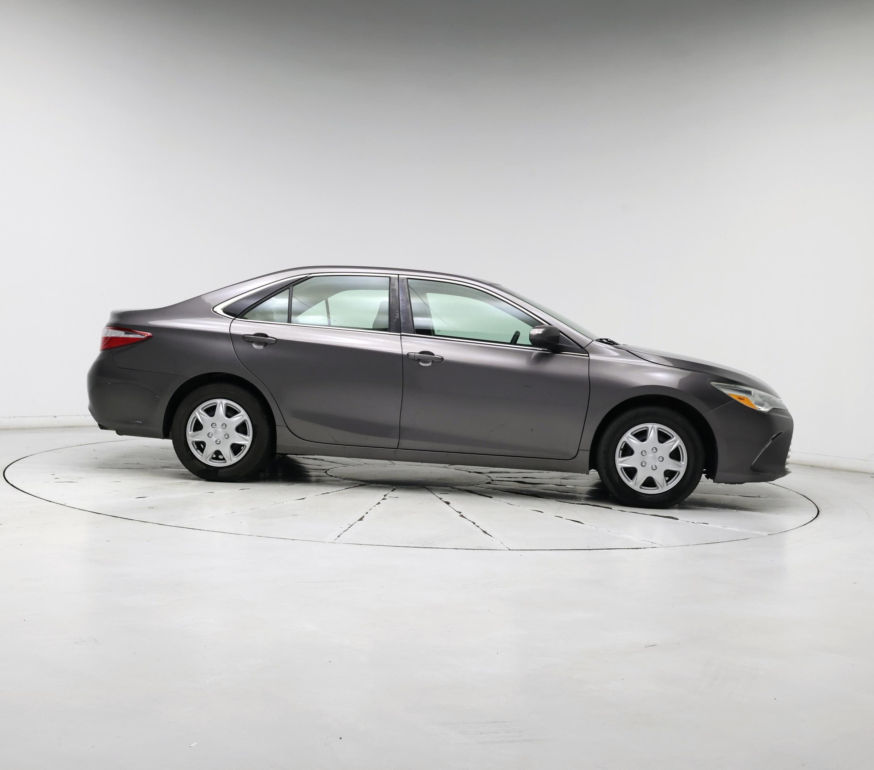 Thumbnail: 2015 Toyota Camry - 7