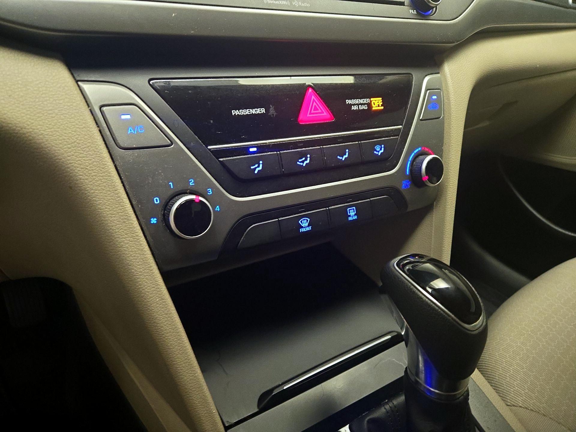 Thumbnail: 2017 Hyundai Elantra - 16