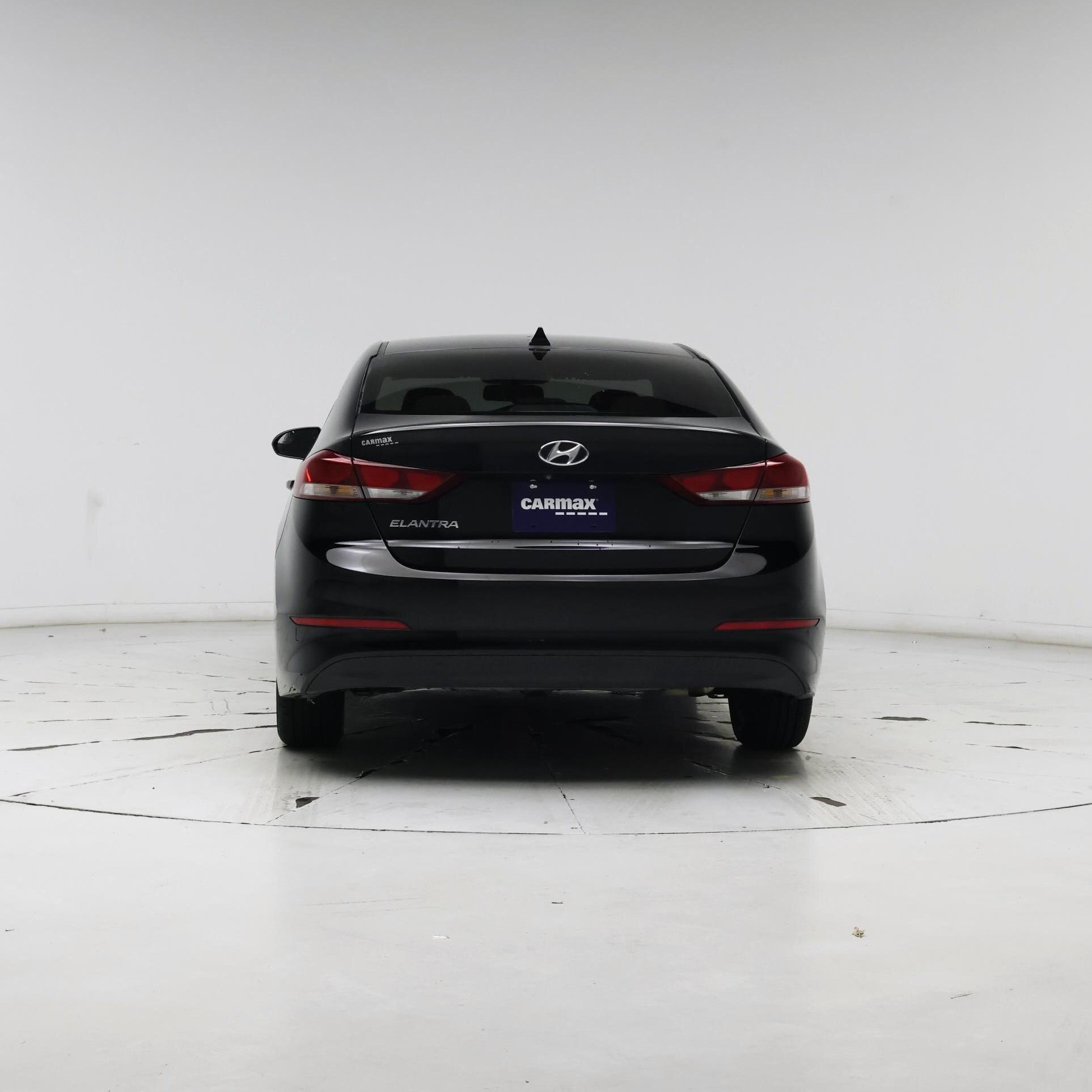 Thumbnail: 2017 Hyundai Elantra - 6