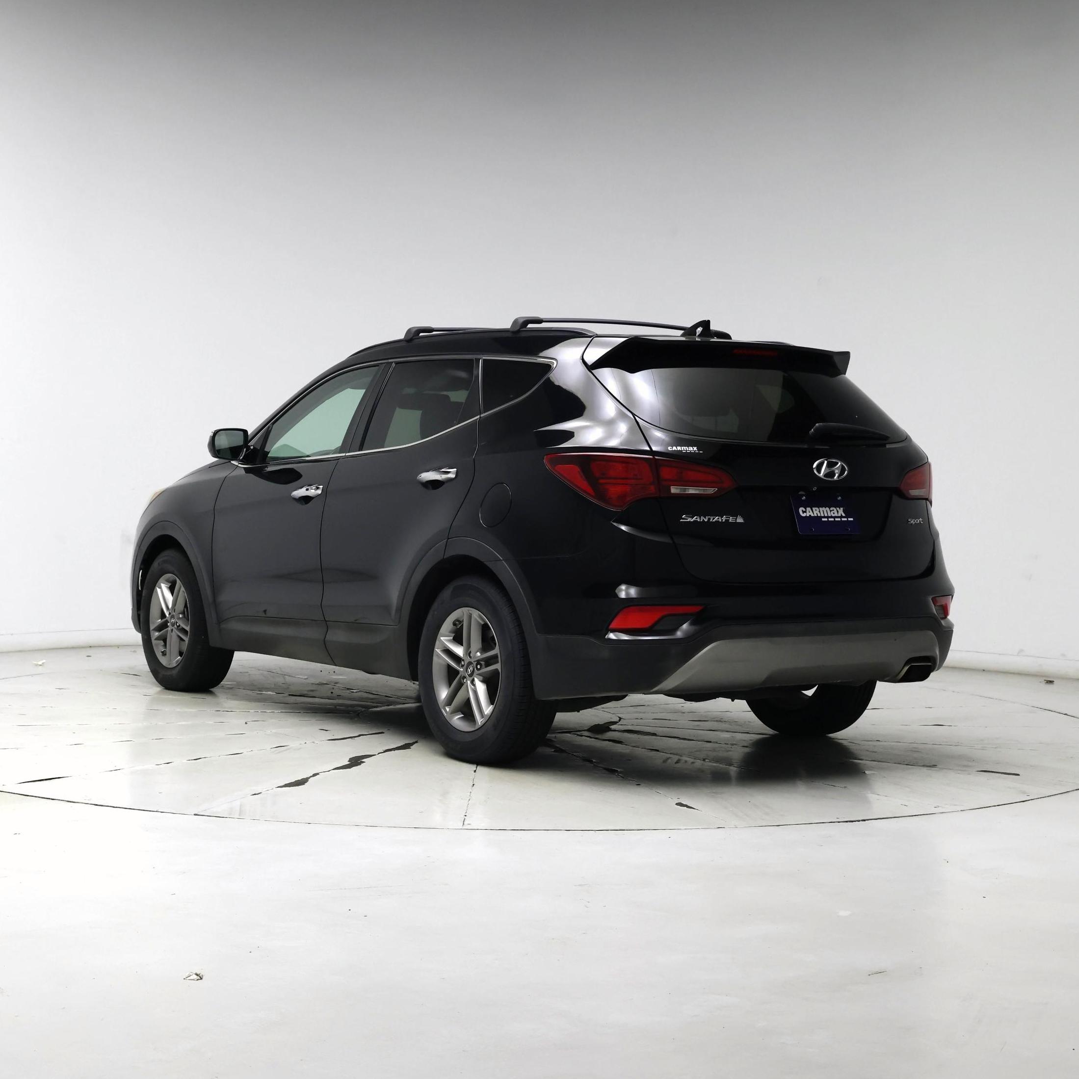 Thumbnail: 2017 Hyundai Santa Fe - 2