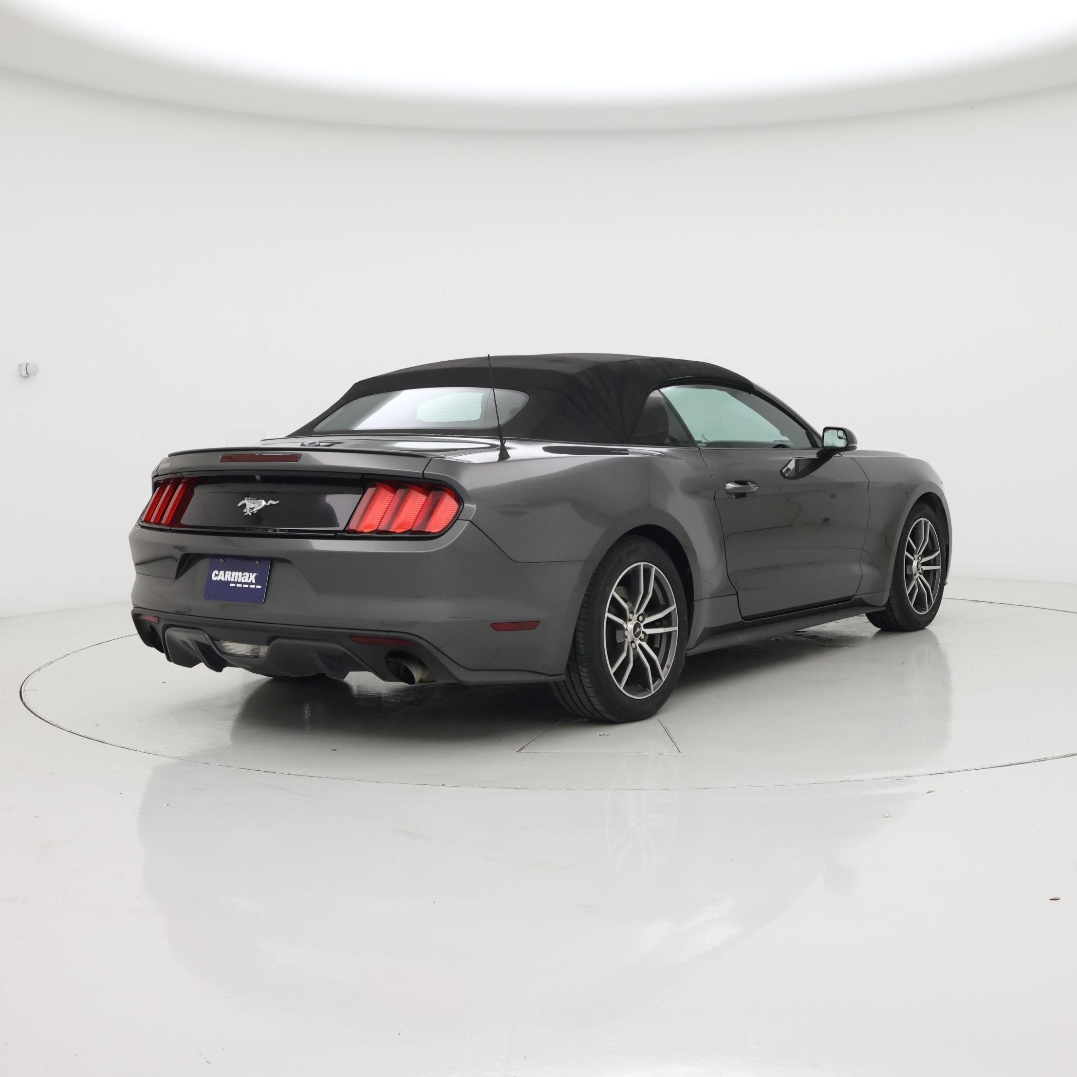 Thumbnail: 2017 Ford Mustang - 8