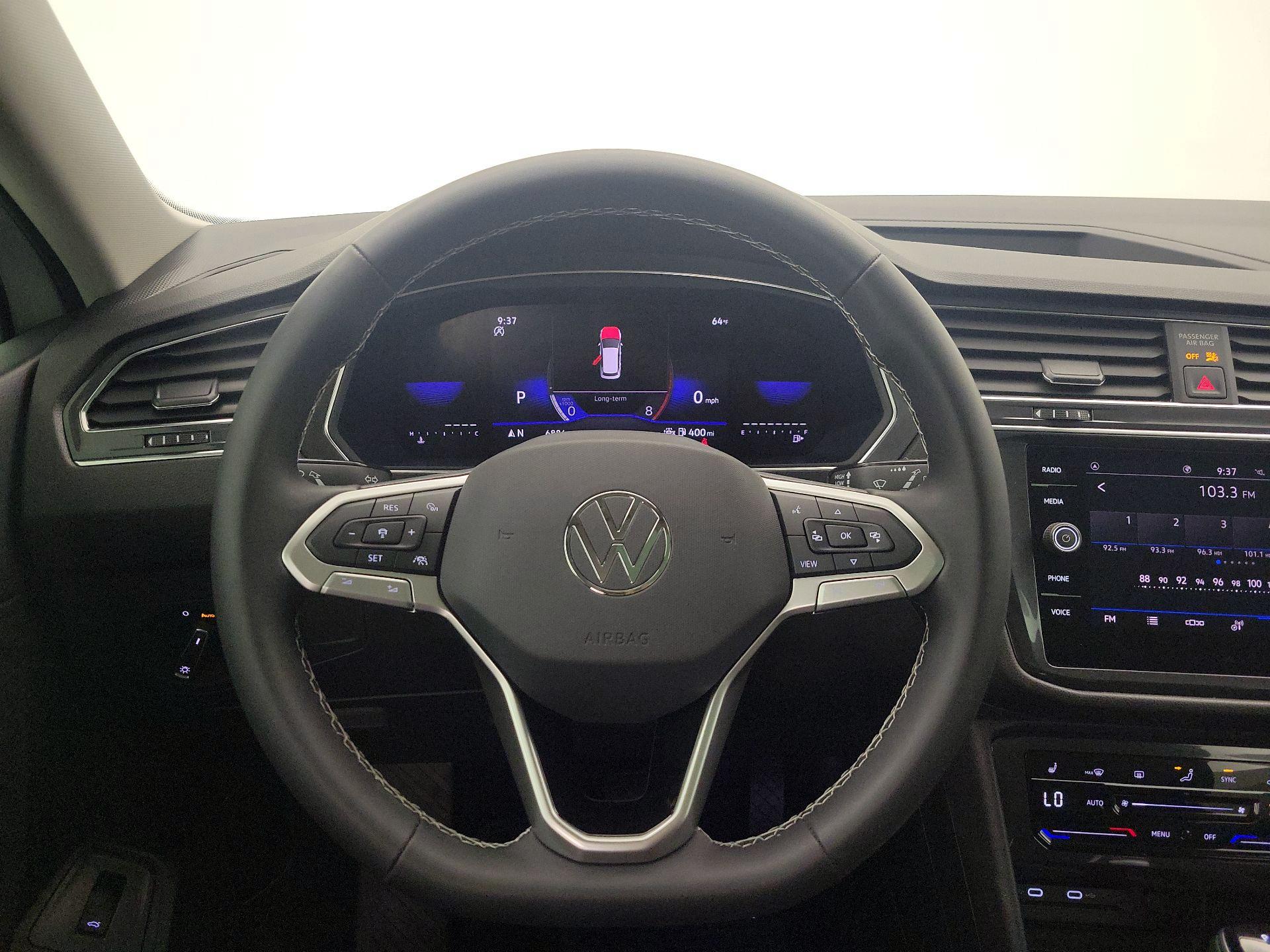 Thumbnail: 2024 Volkswagen Tiguan - 10