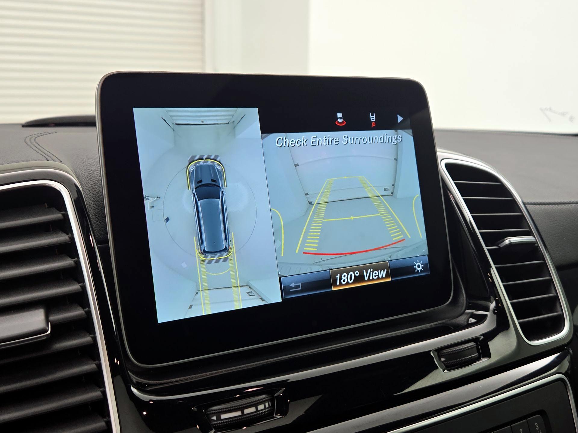 Thumbnail: 2018 Mercedes-Benz GLS - 15