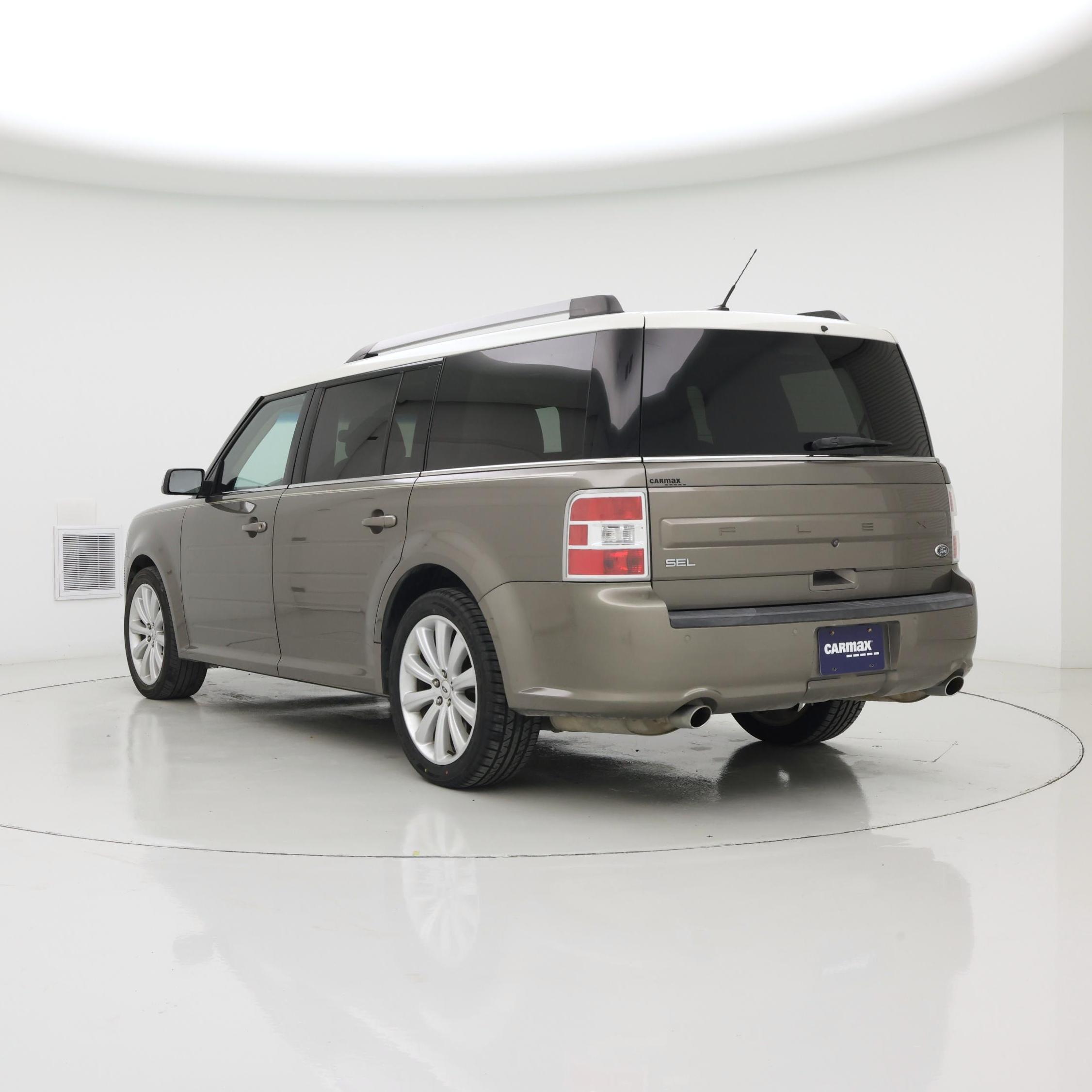 Thumbnail: 2014 Ford Flex - 2